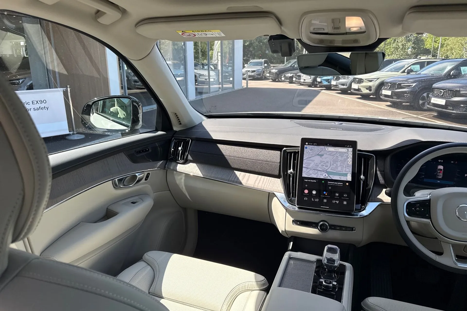 Volvo XC90 thumbnail image number 33
