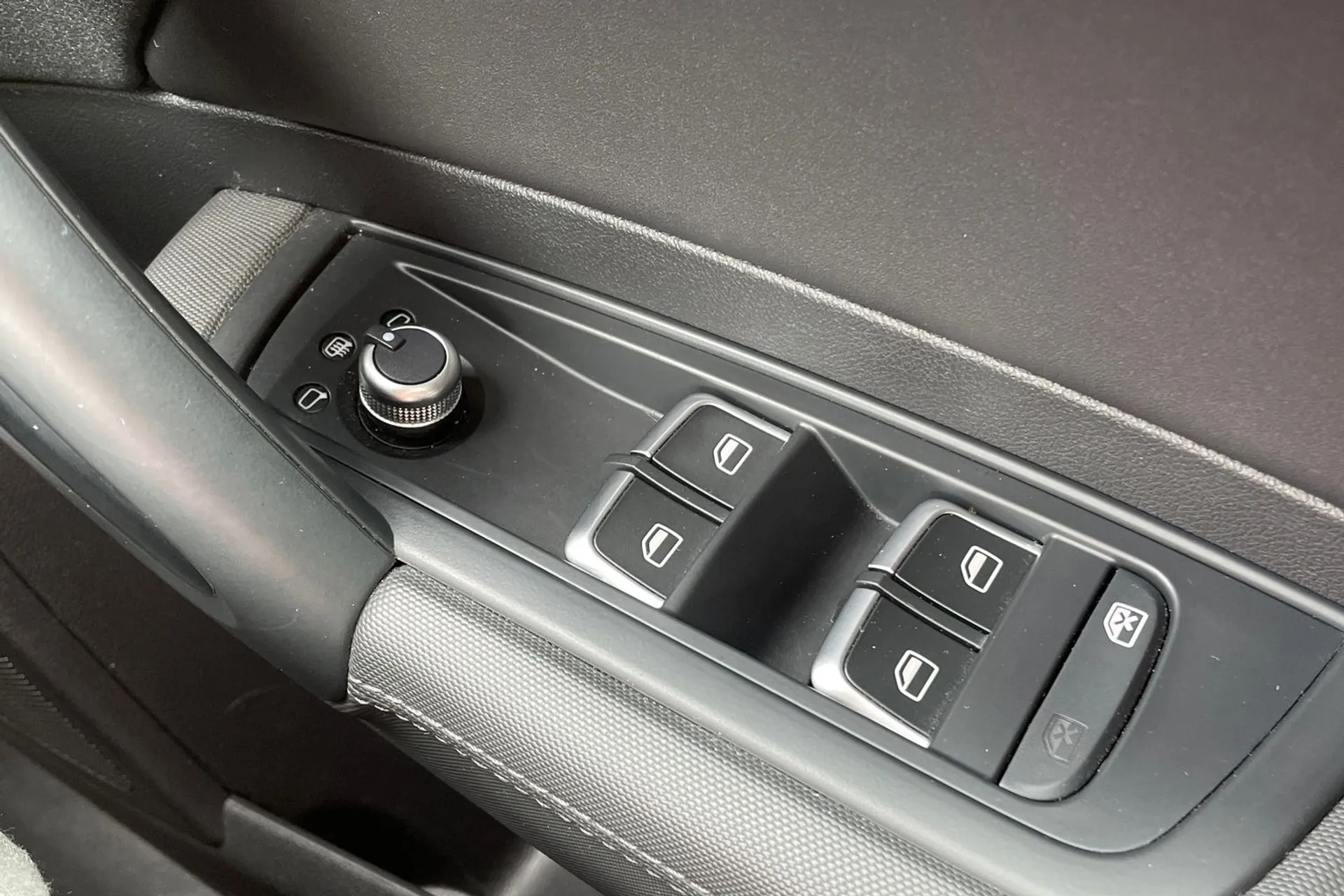 Audi A1 thumbnail image number 10