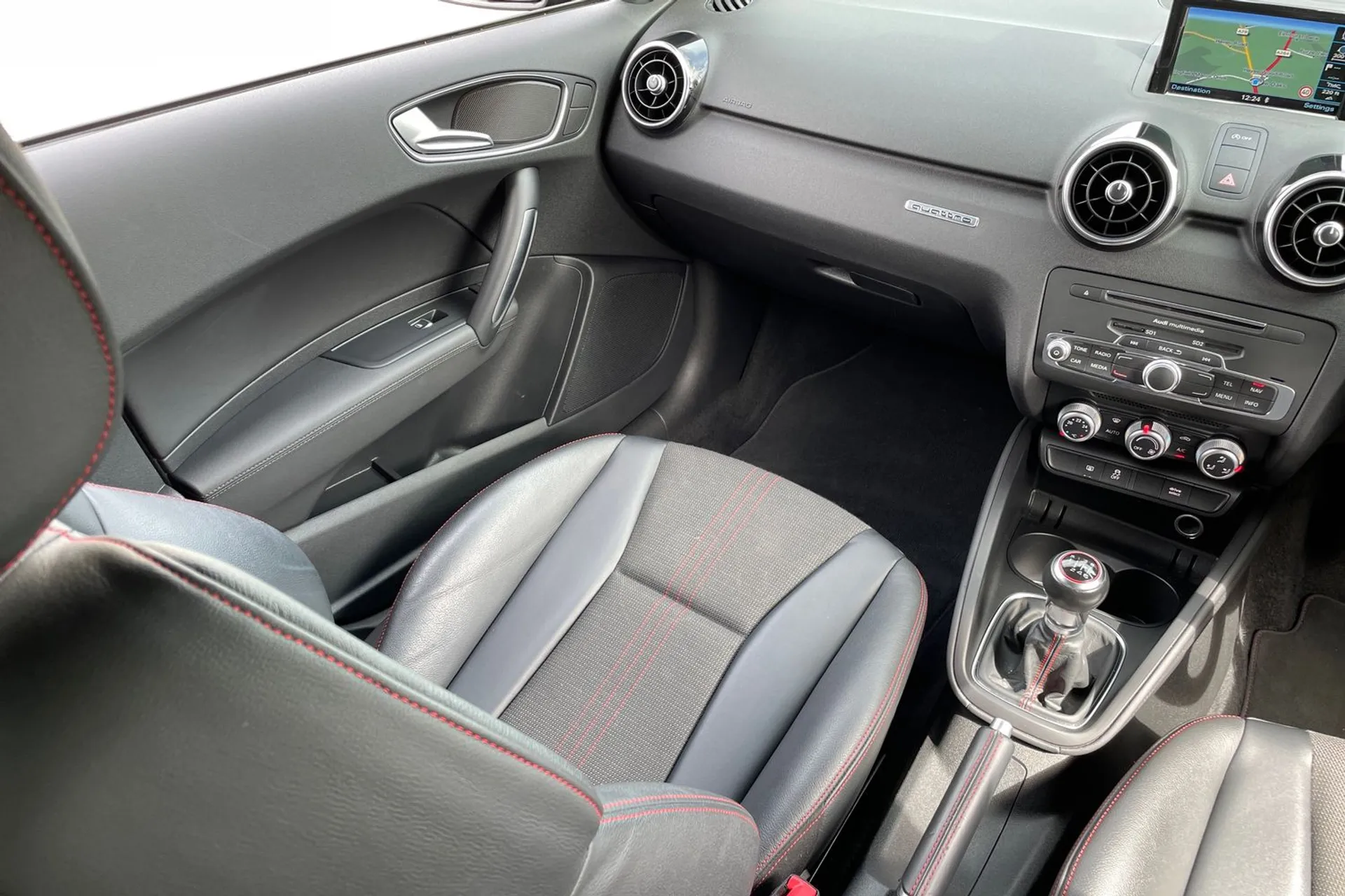 Audi A1 thumbnail image number 40