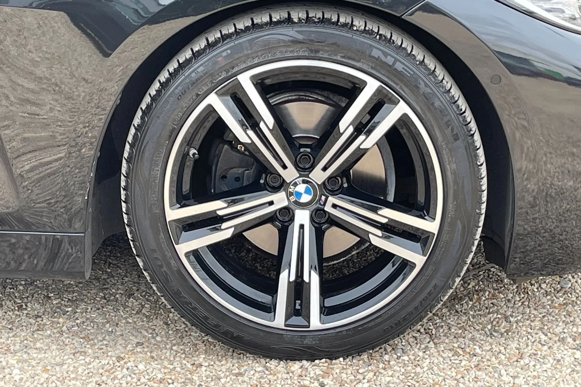 BMW 4 SERIES thumbnail image number 14
