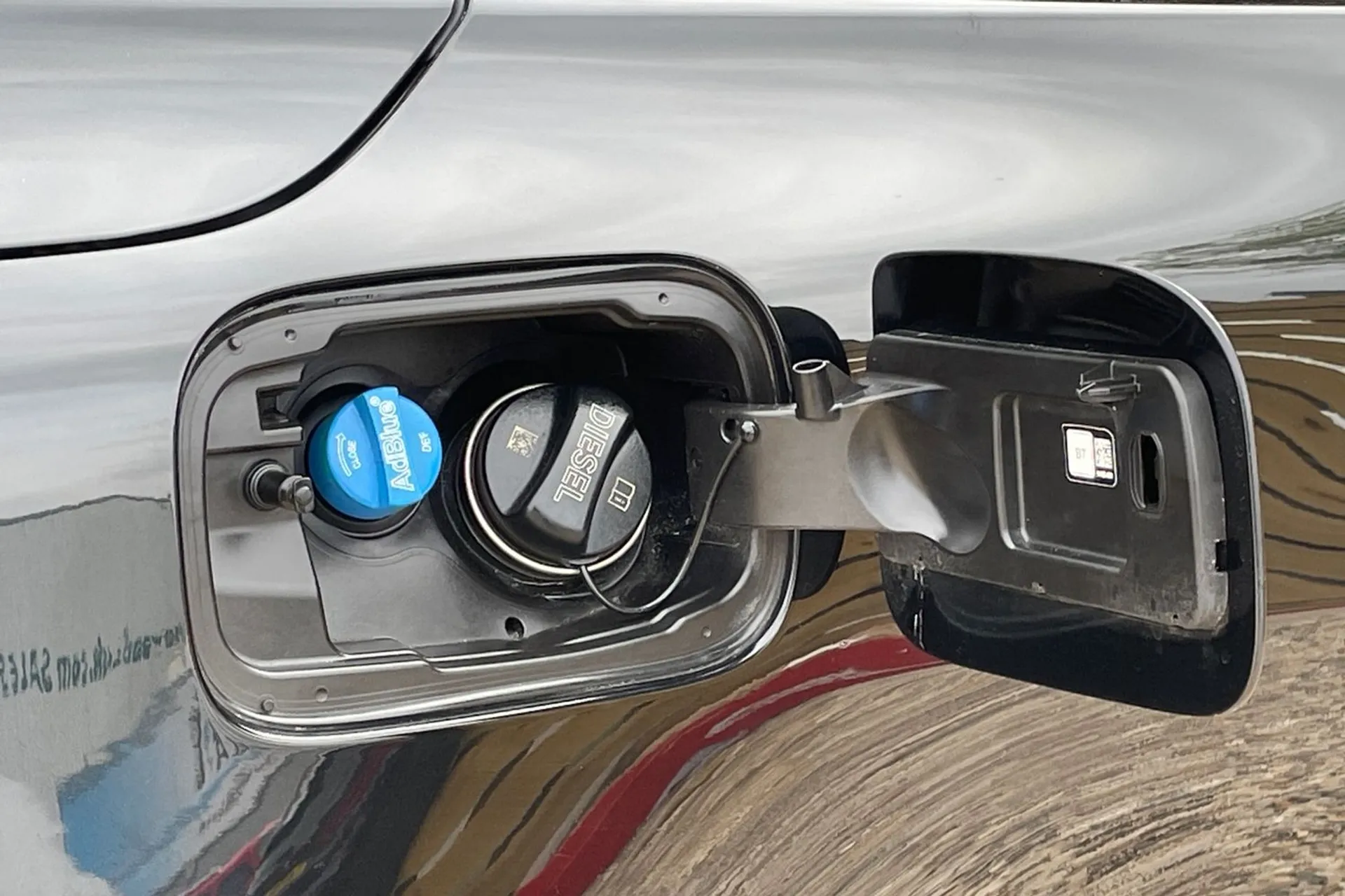 BMW 4 SERIES thumbnail image number 19