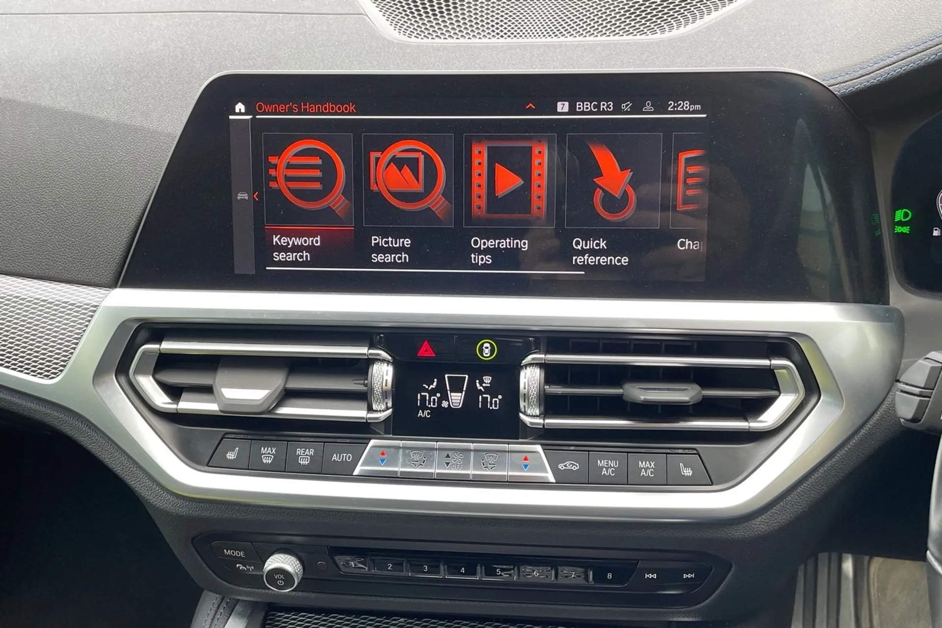 BMW 4 SERIES thumbnail image number 26