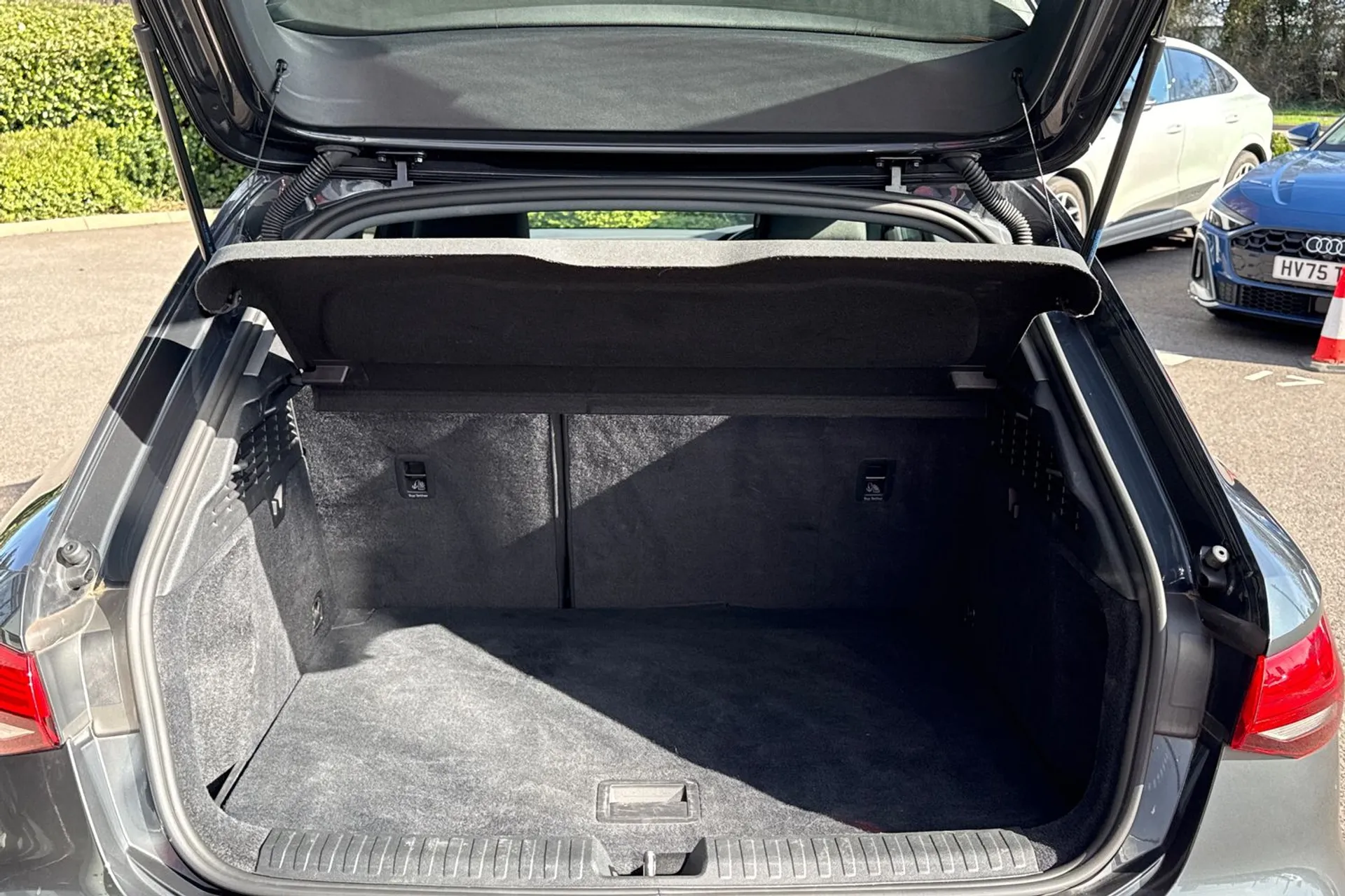 Audi A3 thumbnail image number 26