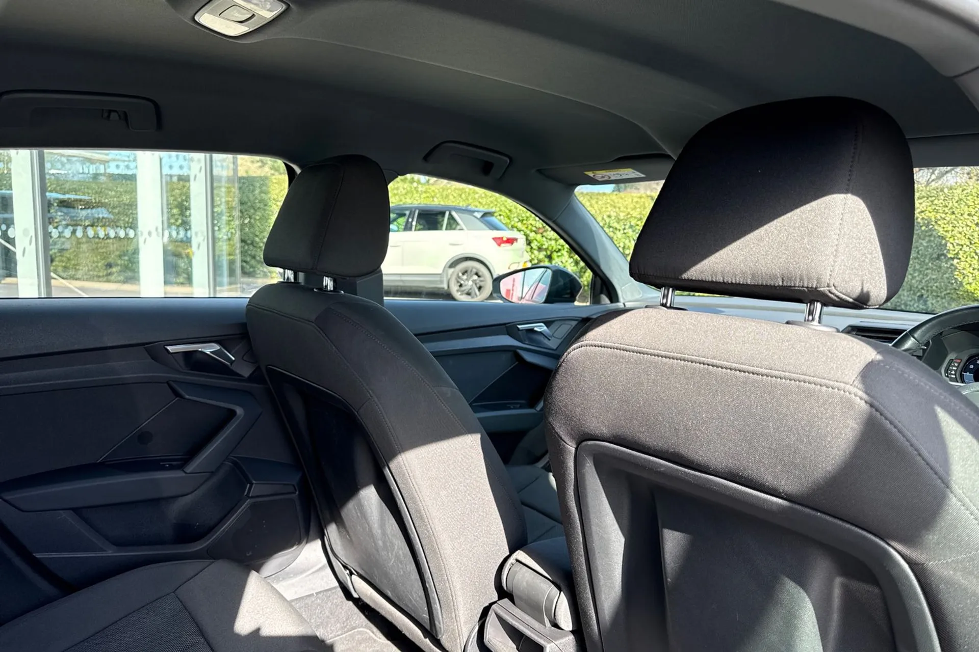 Audi A3 thumbnail image number 32