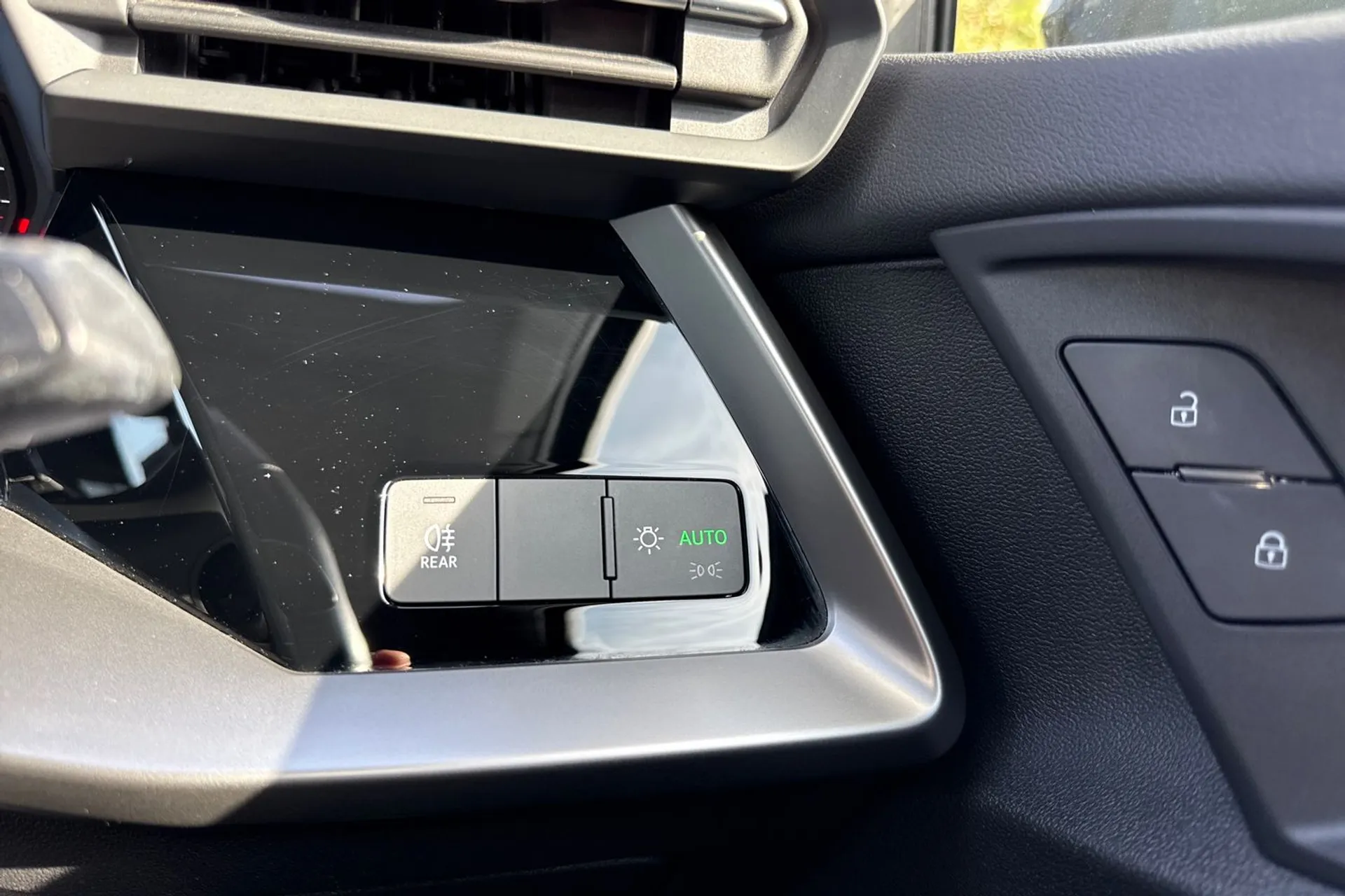 Audi A3 thumbnail image number 29