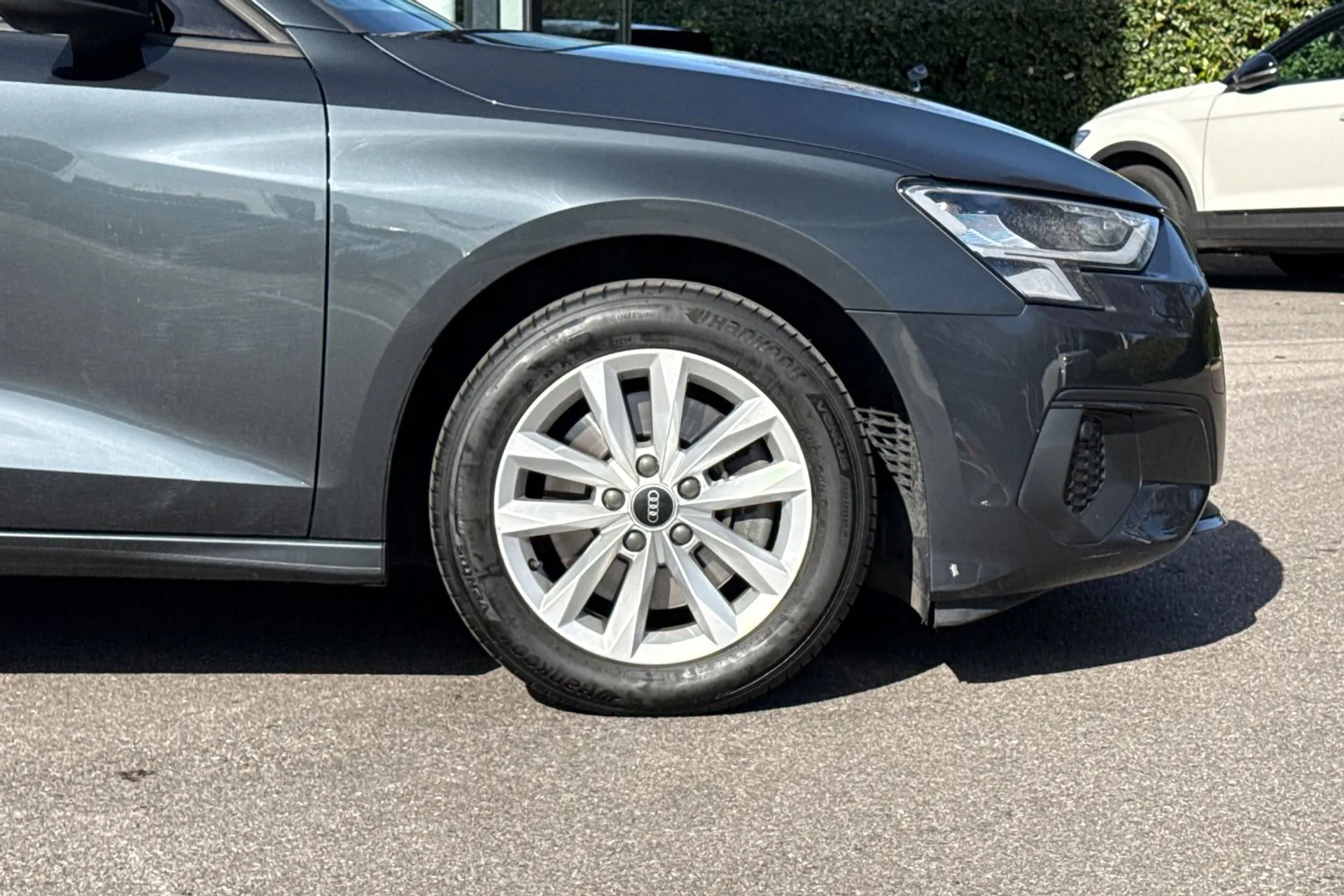 Audi A3 thumbnail image number 18