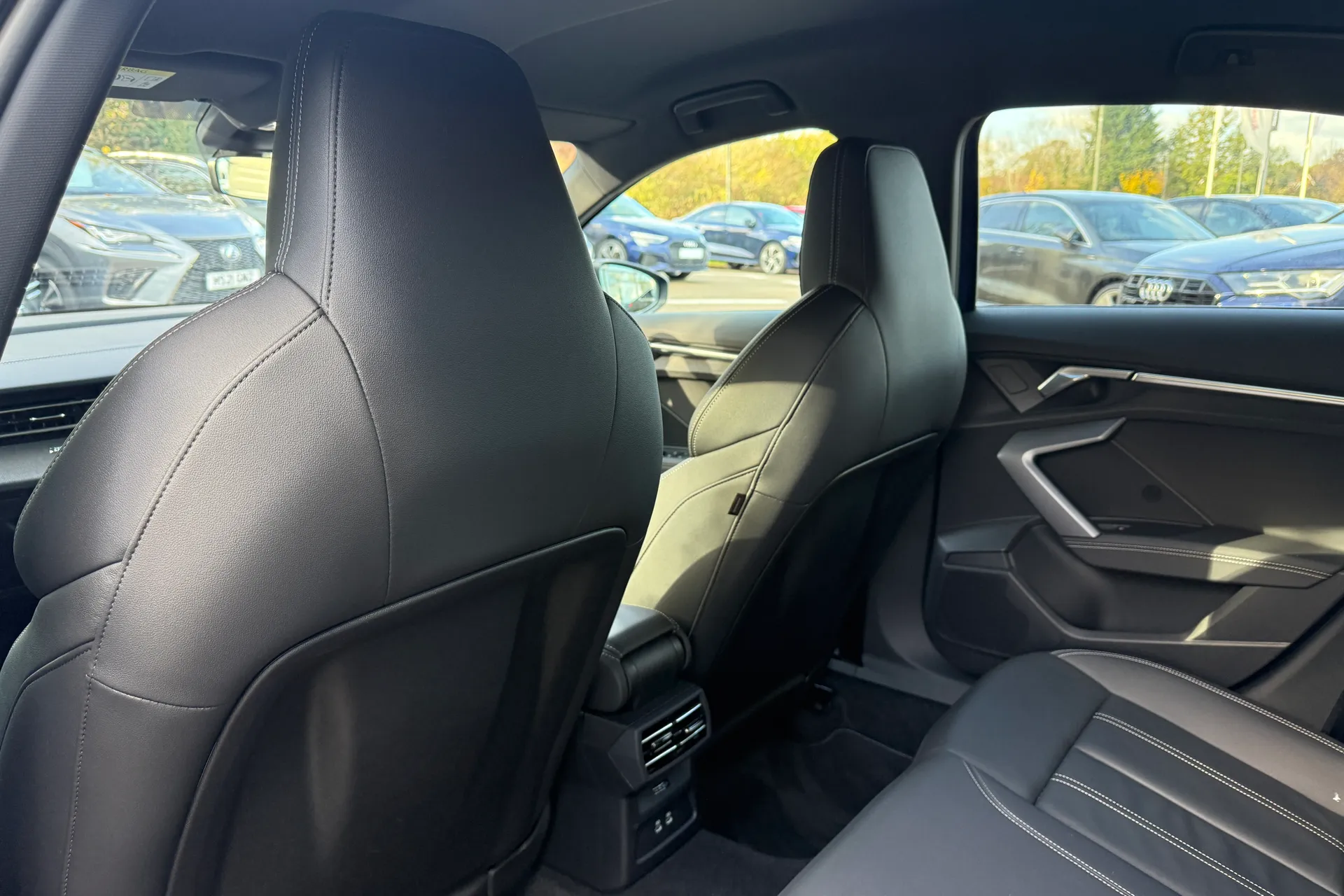 Audi A3 thumbnail image number 48