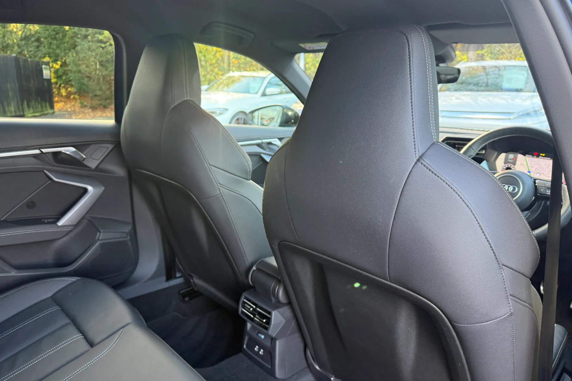 Audi A3 thumbnail image number 35