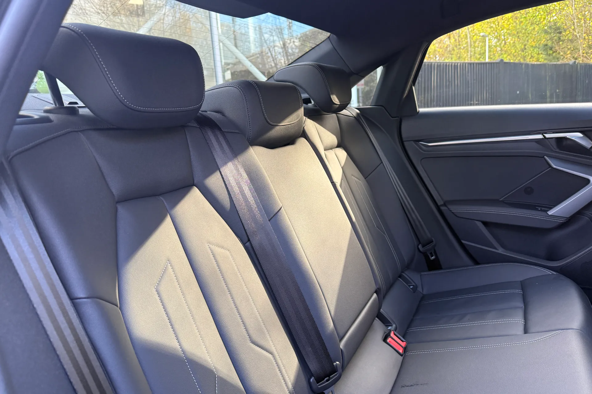 Audi A3 thumbnail image number 33