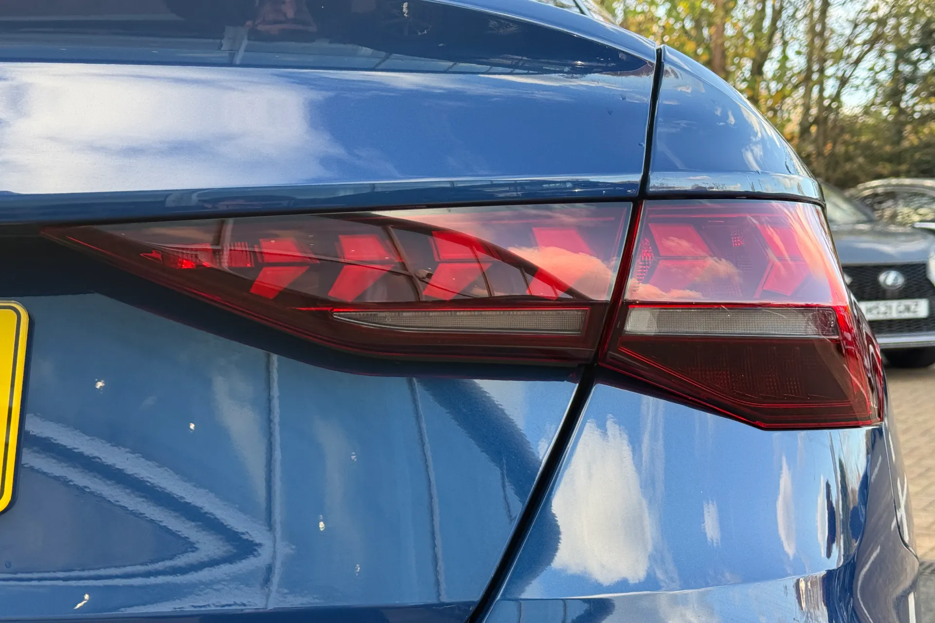 Audi A3 thumbnail image number 43