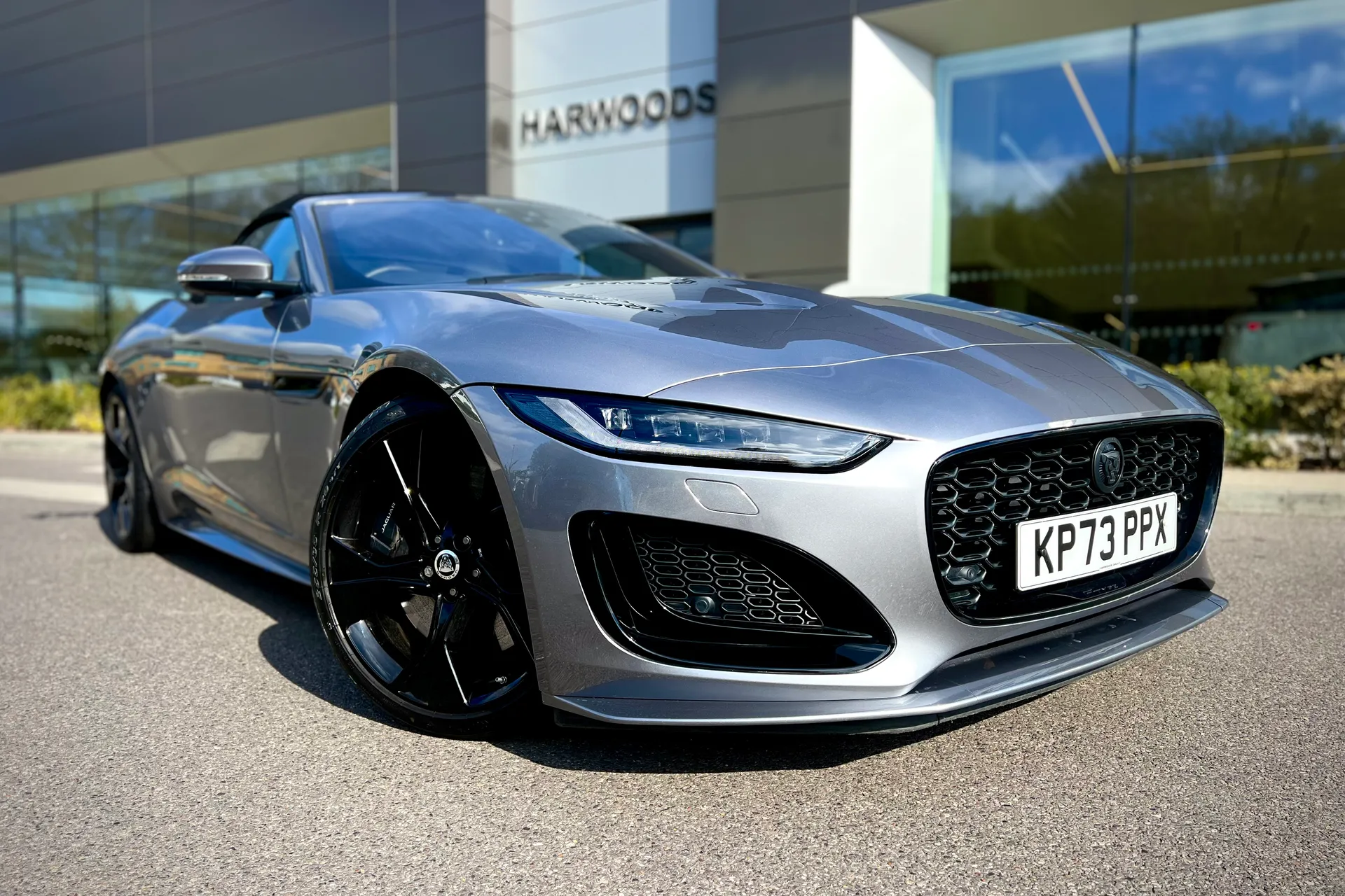 Jaguar F-TYPE thumbnail image number 9
