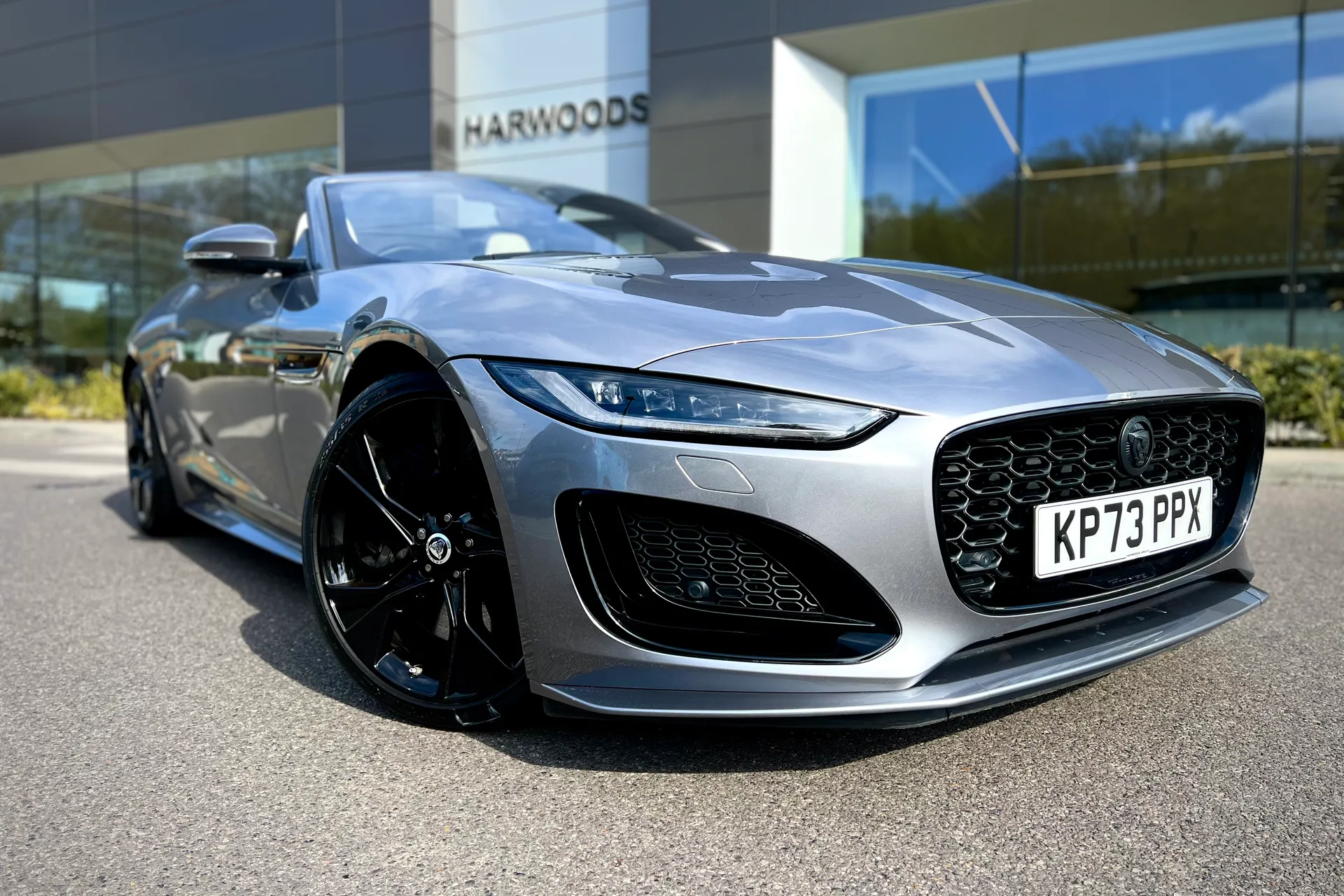 Jaguar F-TYPE thumbnail image number 8