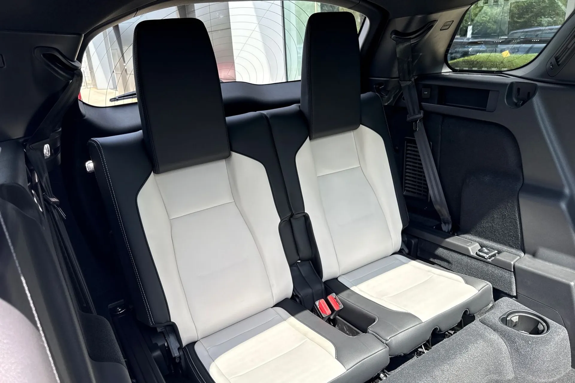 LAND ROVER DISCOVERY SPORT thumbnail image number 34