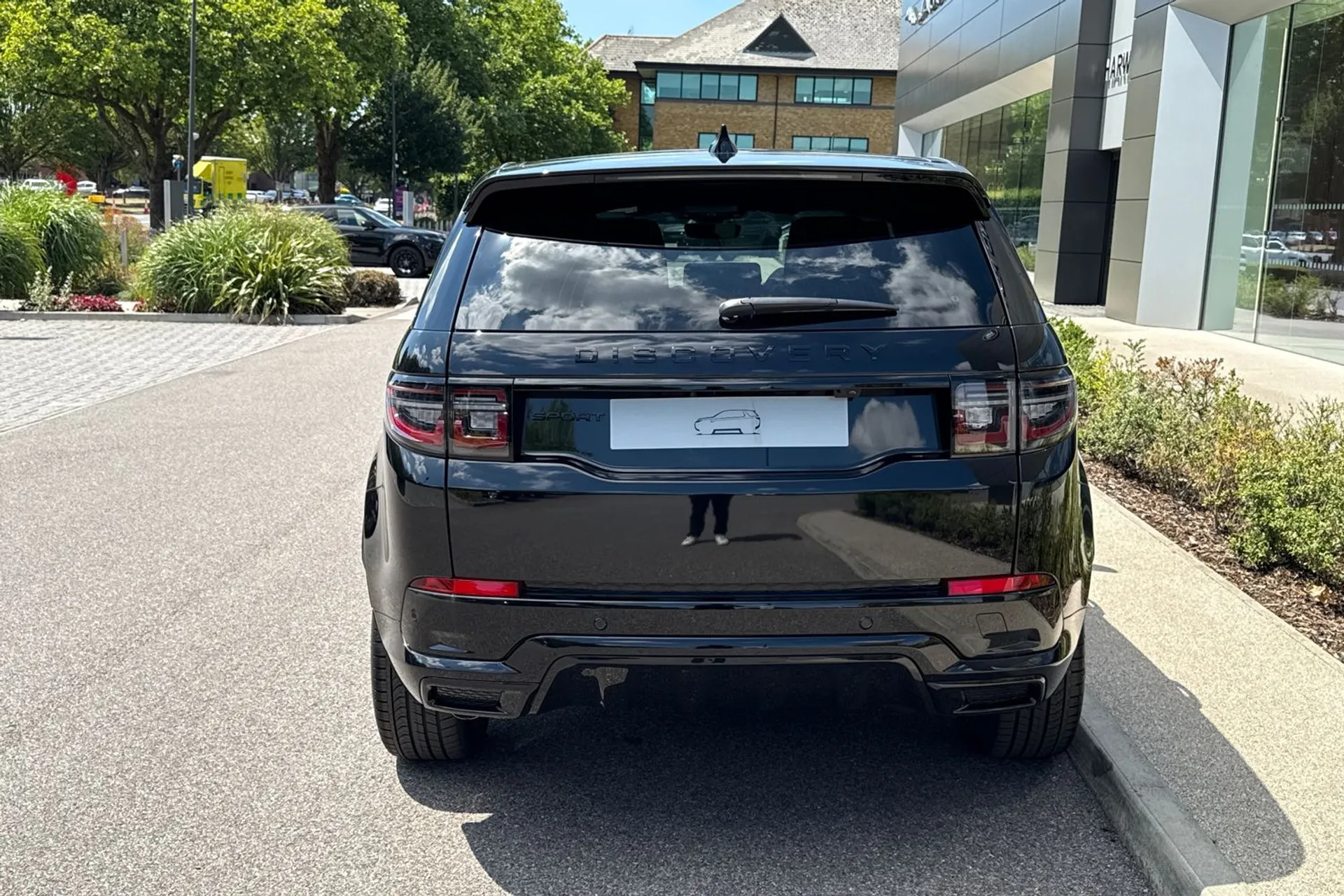 LAND ROVER DISCOVERY SPORT thumbnail image number 10