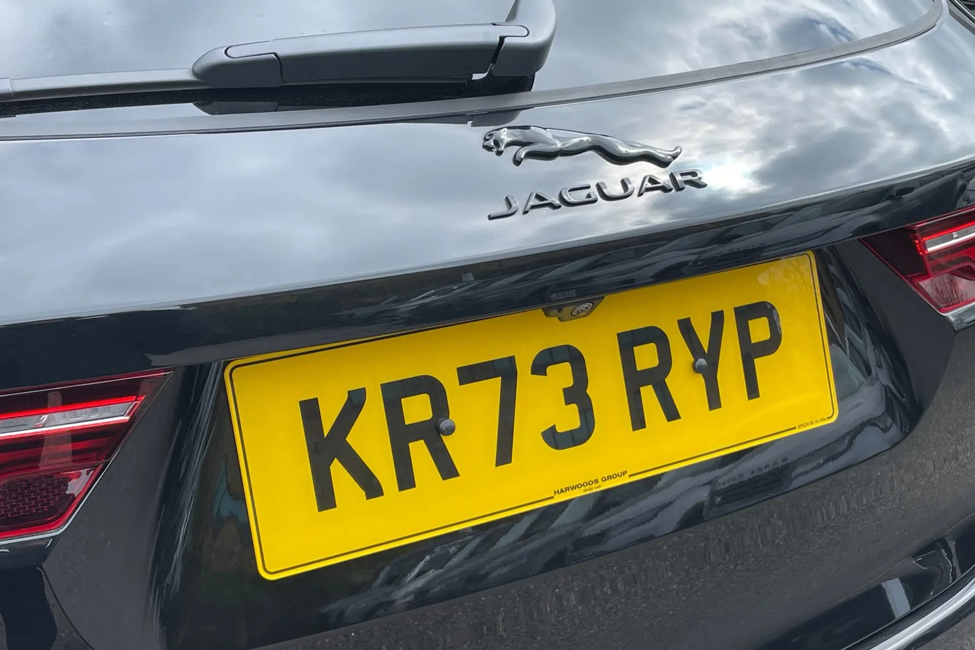Jaguar F-PACE thumbnail image number 44