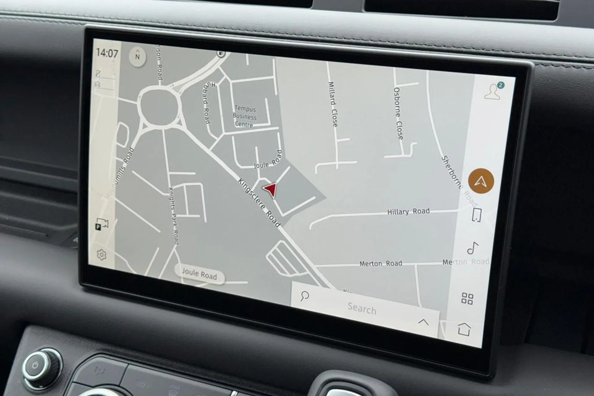 LAND ROVER Defender 130 thumbnail image number 30