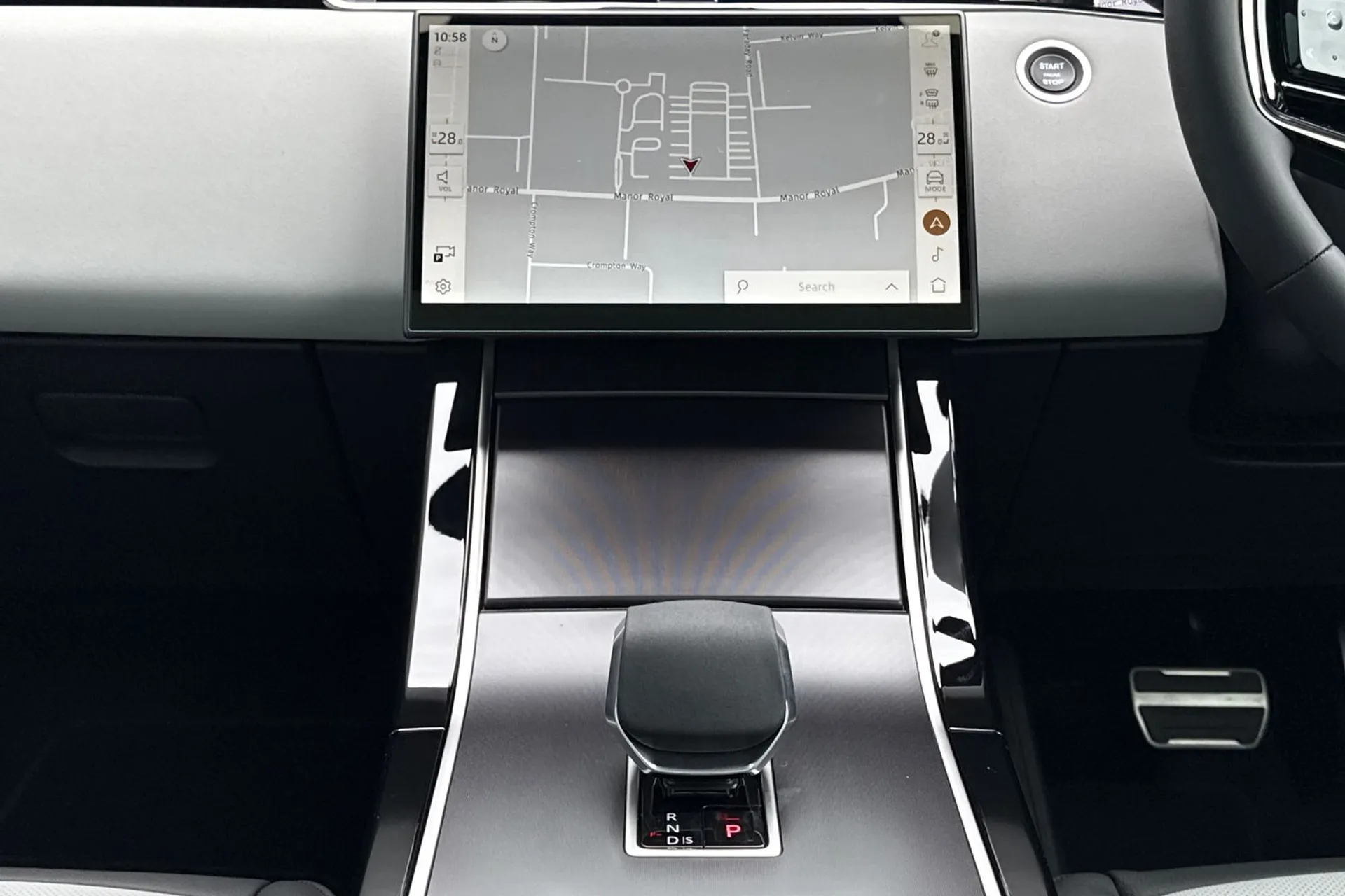 LAND ROVER RANGE ROVER EVOQUE thumbnail image number 27