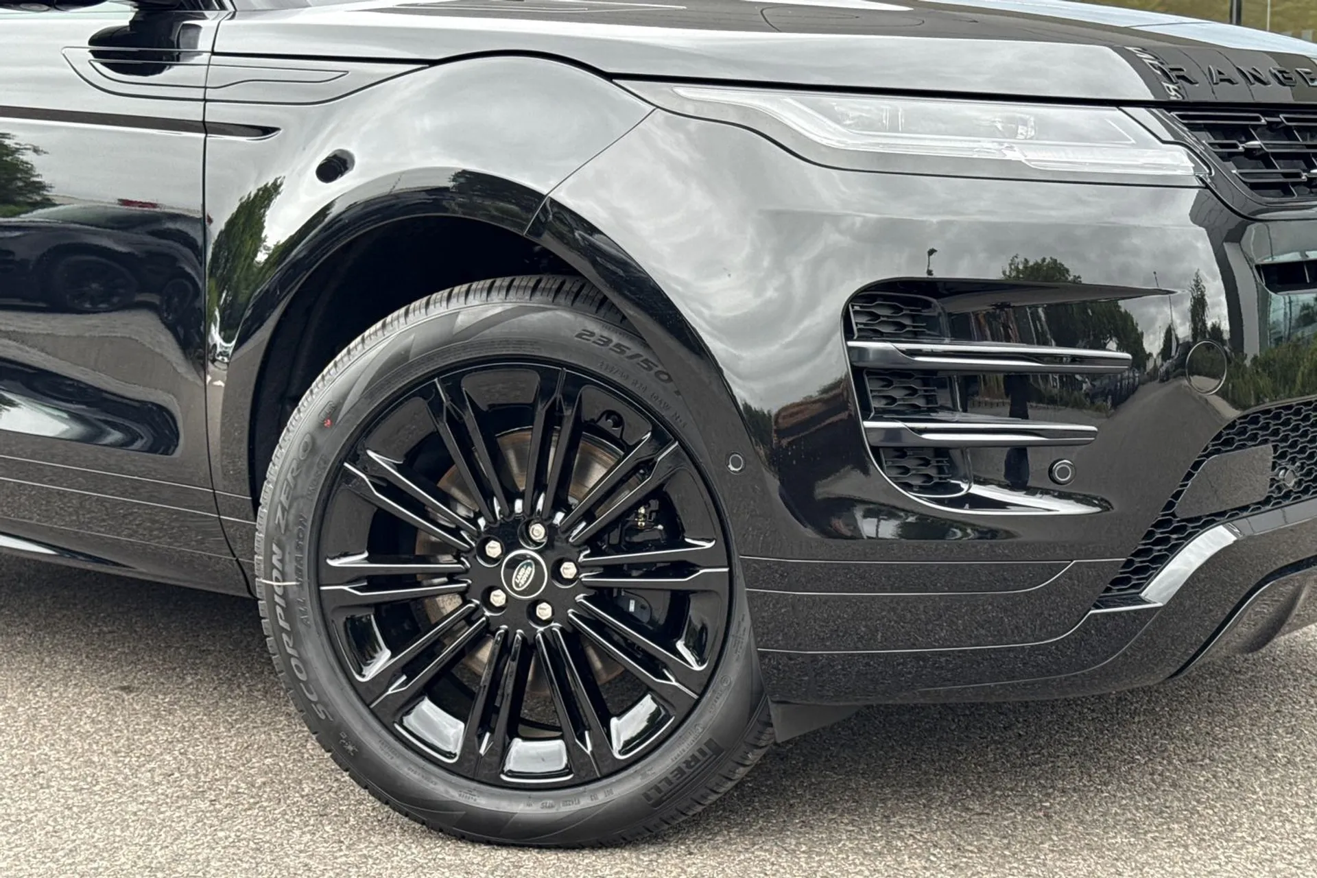 LAND ROVER RANGE ROVER EVOQUE thumbnail image number 10