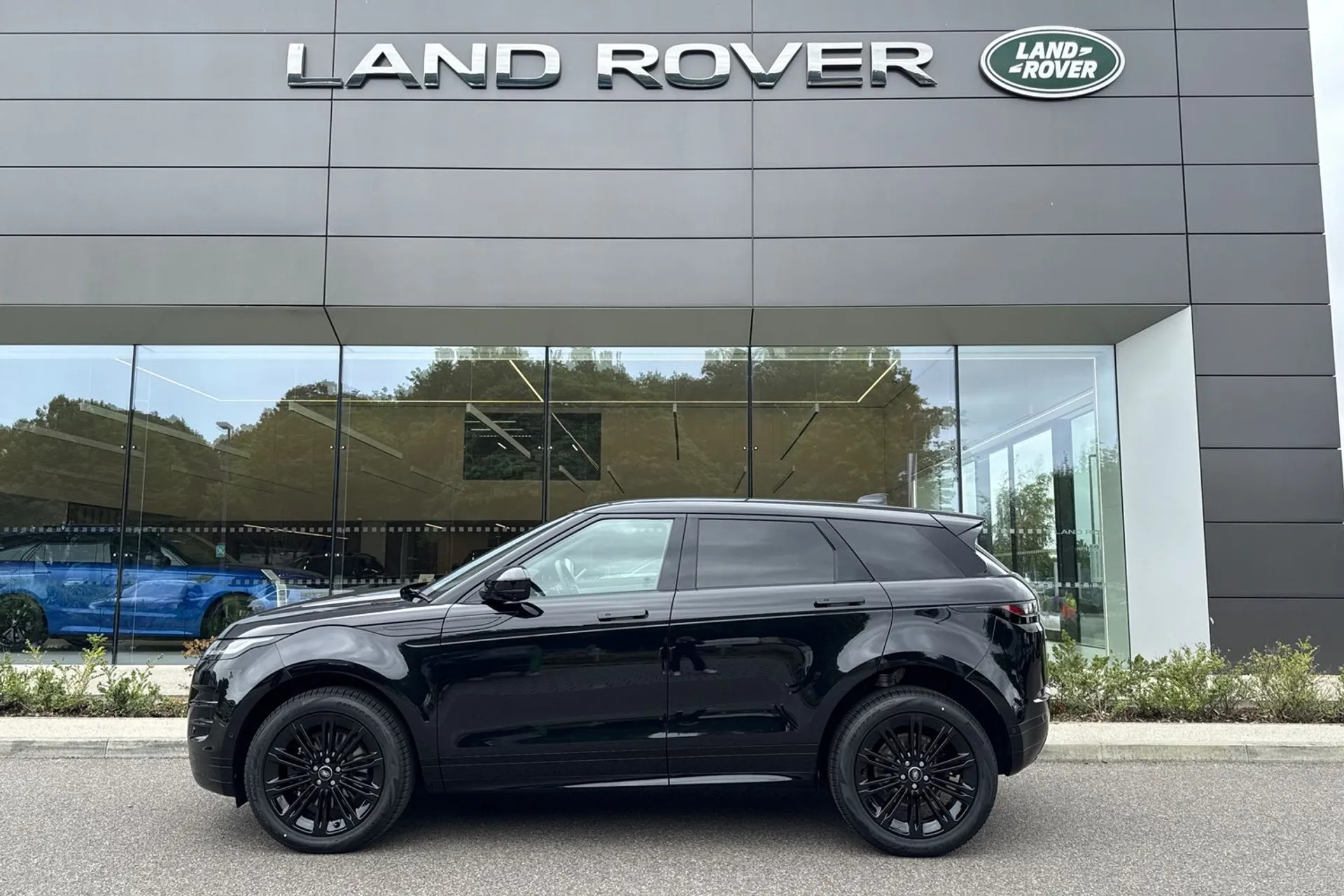 LAND ROVER RANGE ROVER EVOQUE thumbnail image number 9