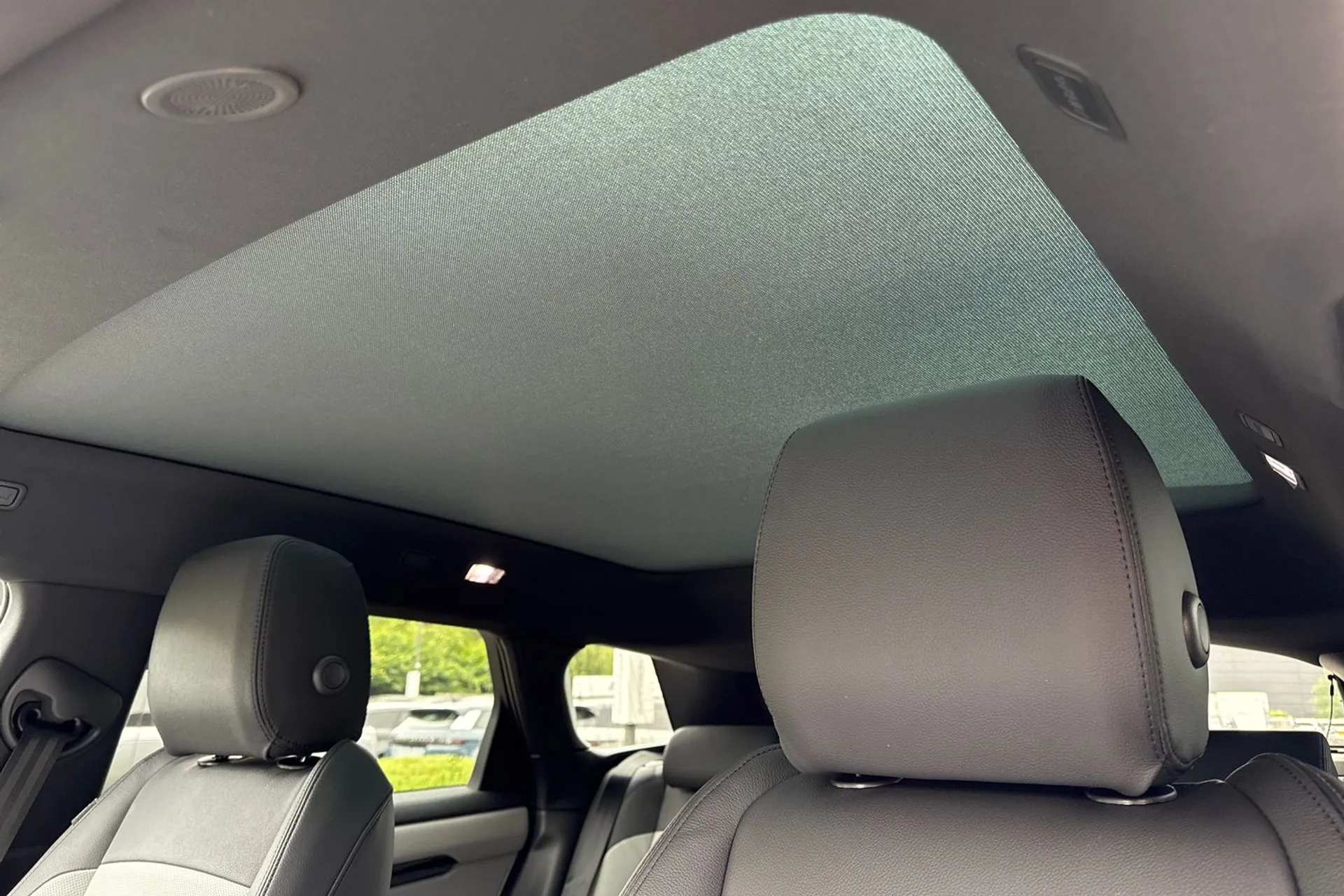 LAND ROVER RANGE ROVER EVOQUE thumbnail image number 46