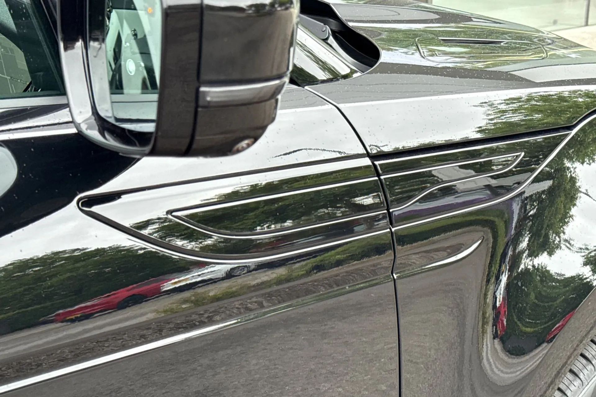 LAND ROVER RANGE ROVER EVOQUE thumbnail image number 15
