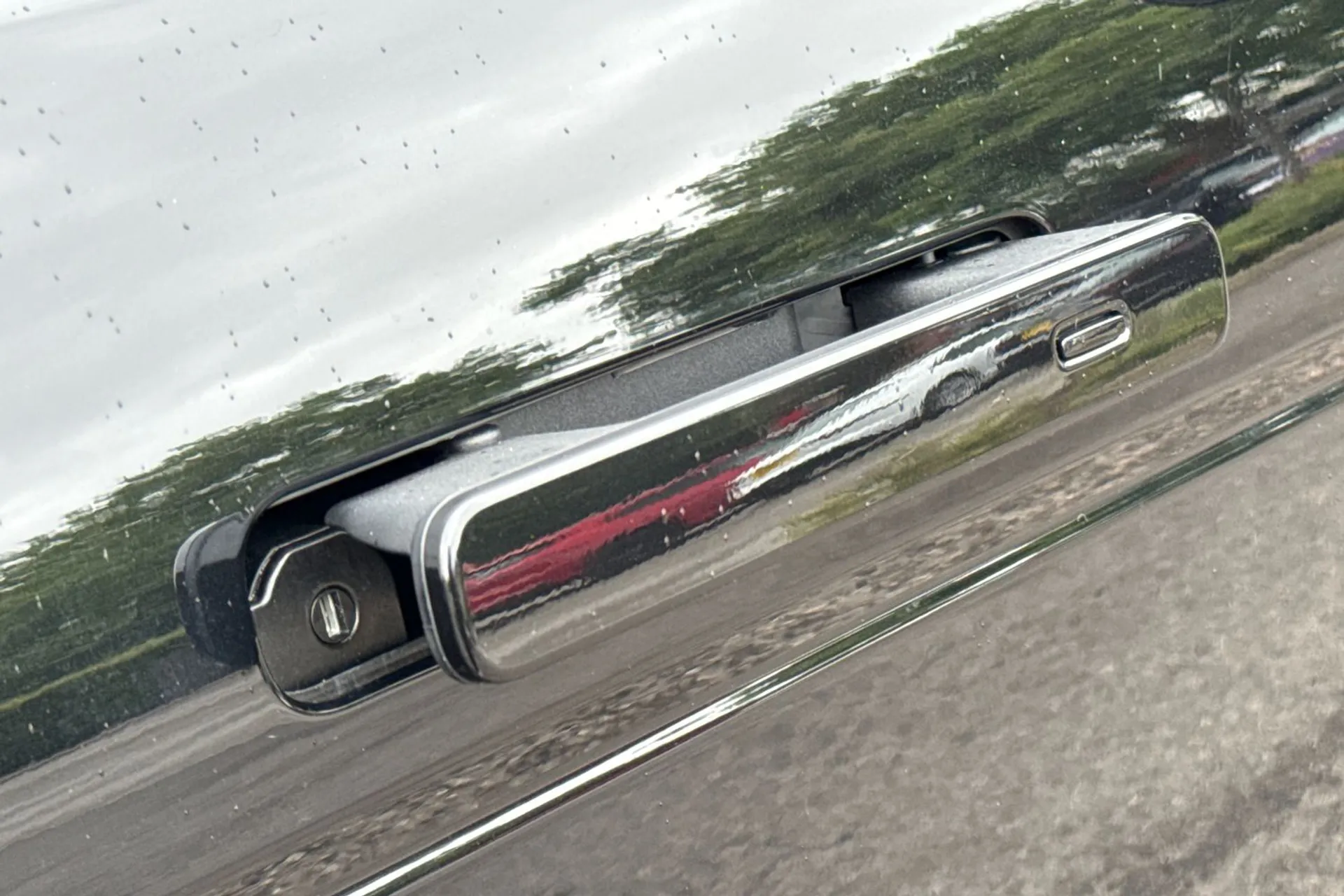 LAND ROVER RANGE ROVER EVOQUE thumbnail image number 22