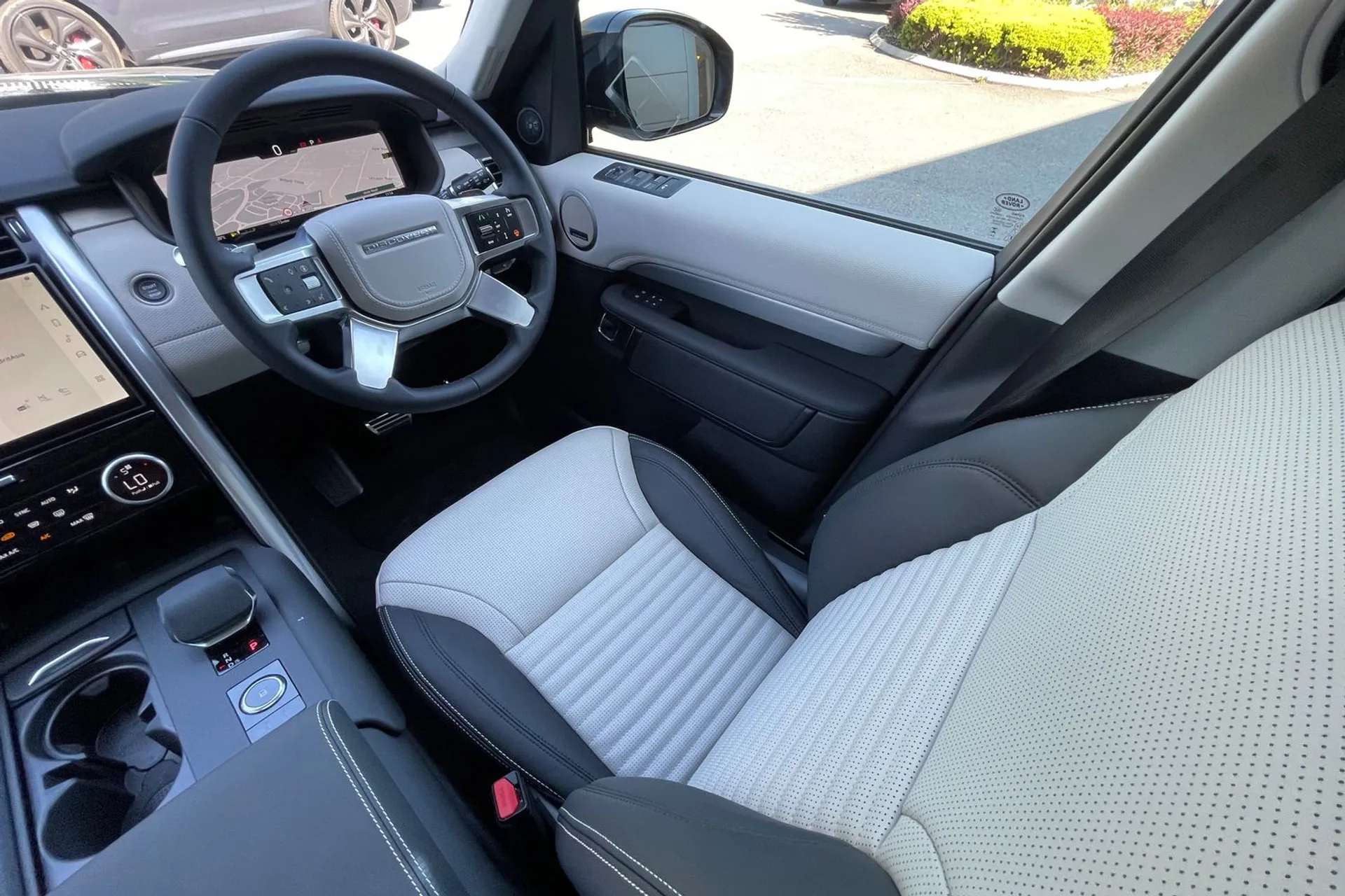 LAND ROVER DISCOVERY thumbnail image number 13