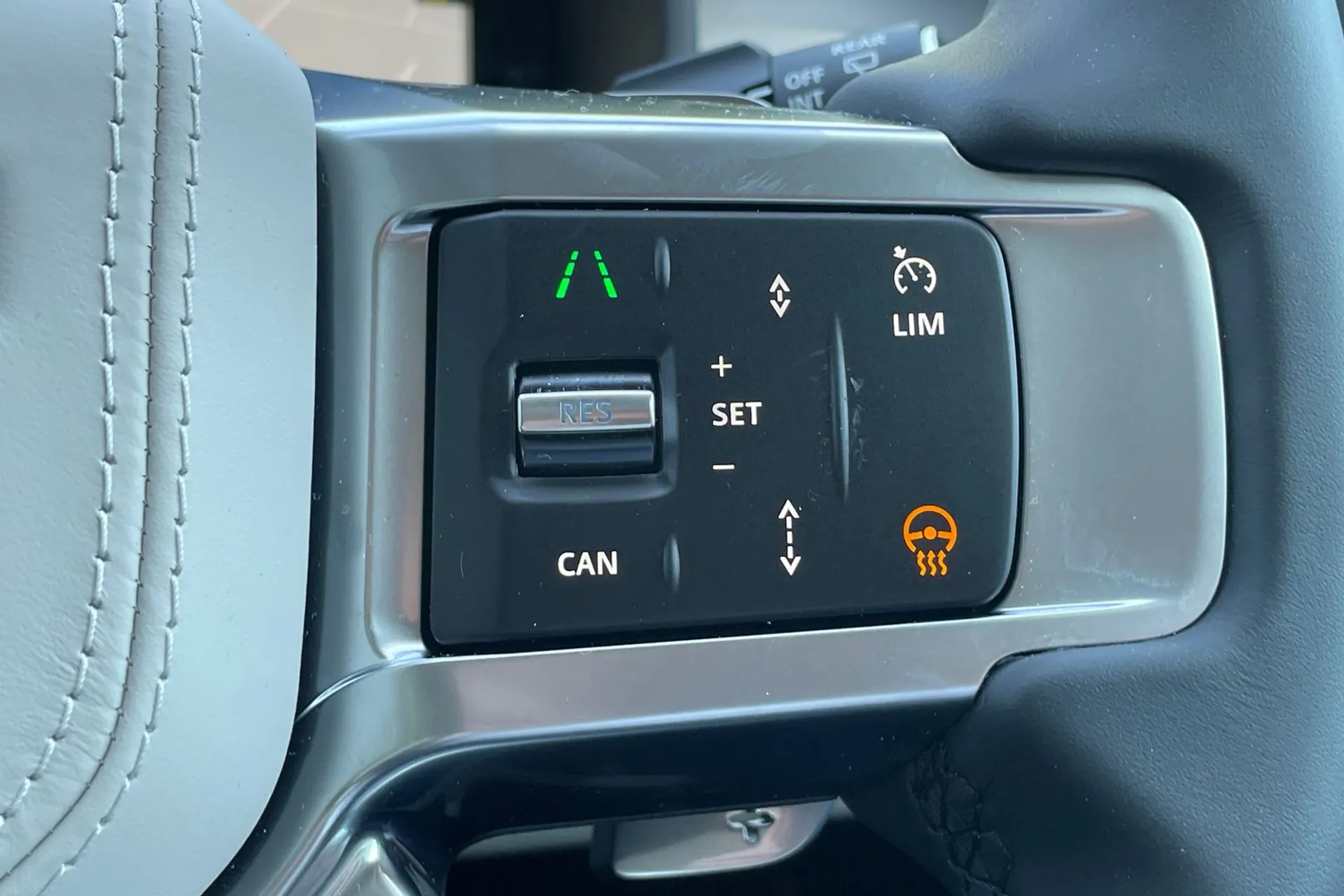 LAND ROVER DISCOVERY thumbnail image number 28