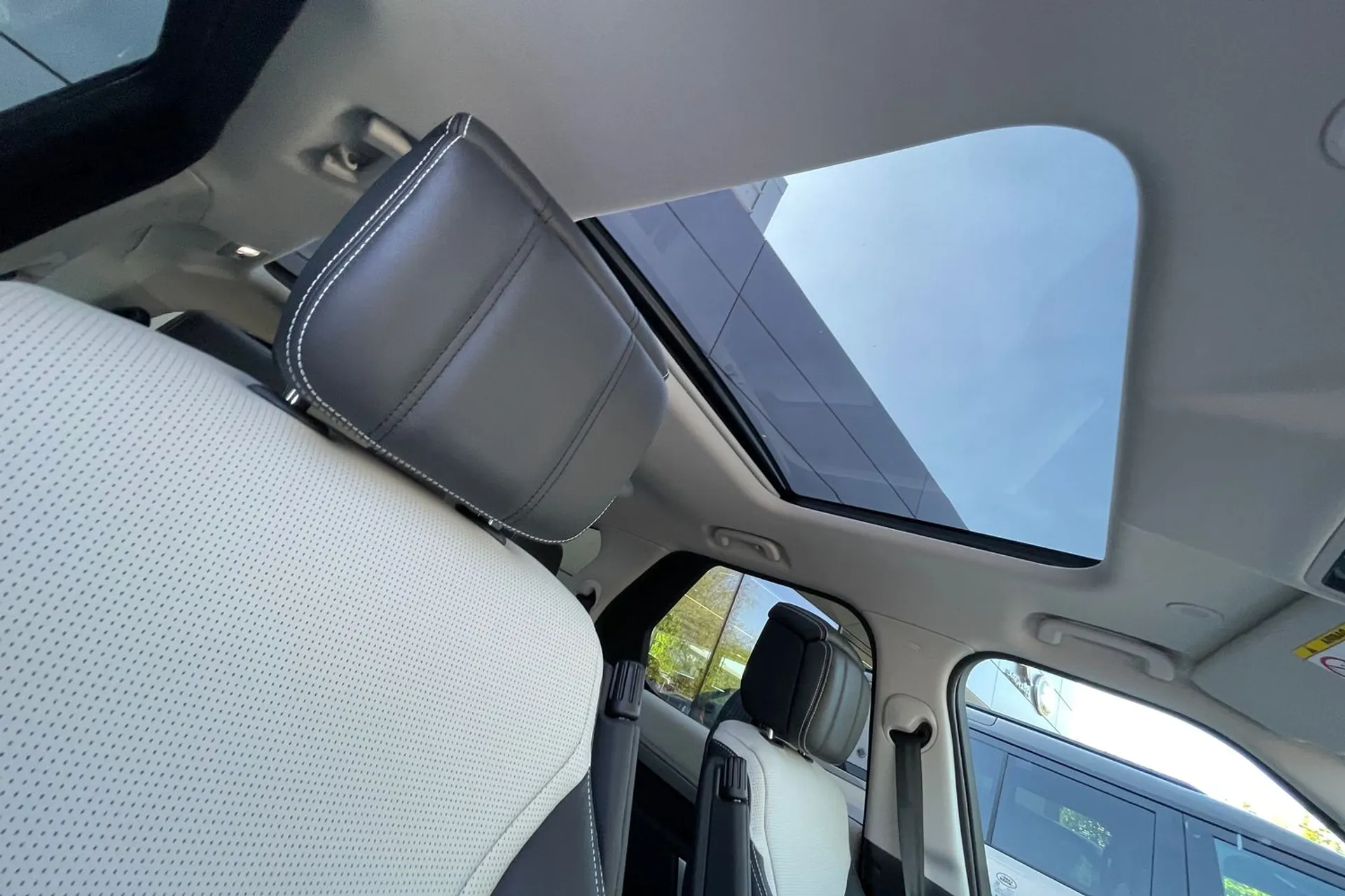 LAND ROVER DISCOVERY thumbnail image number 36