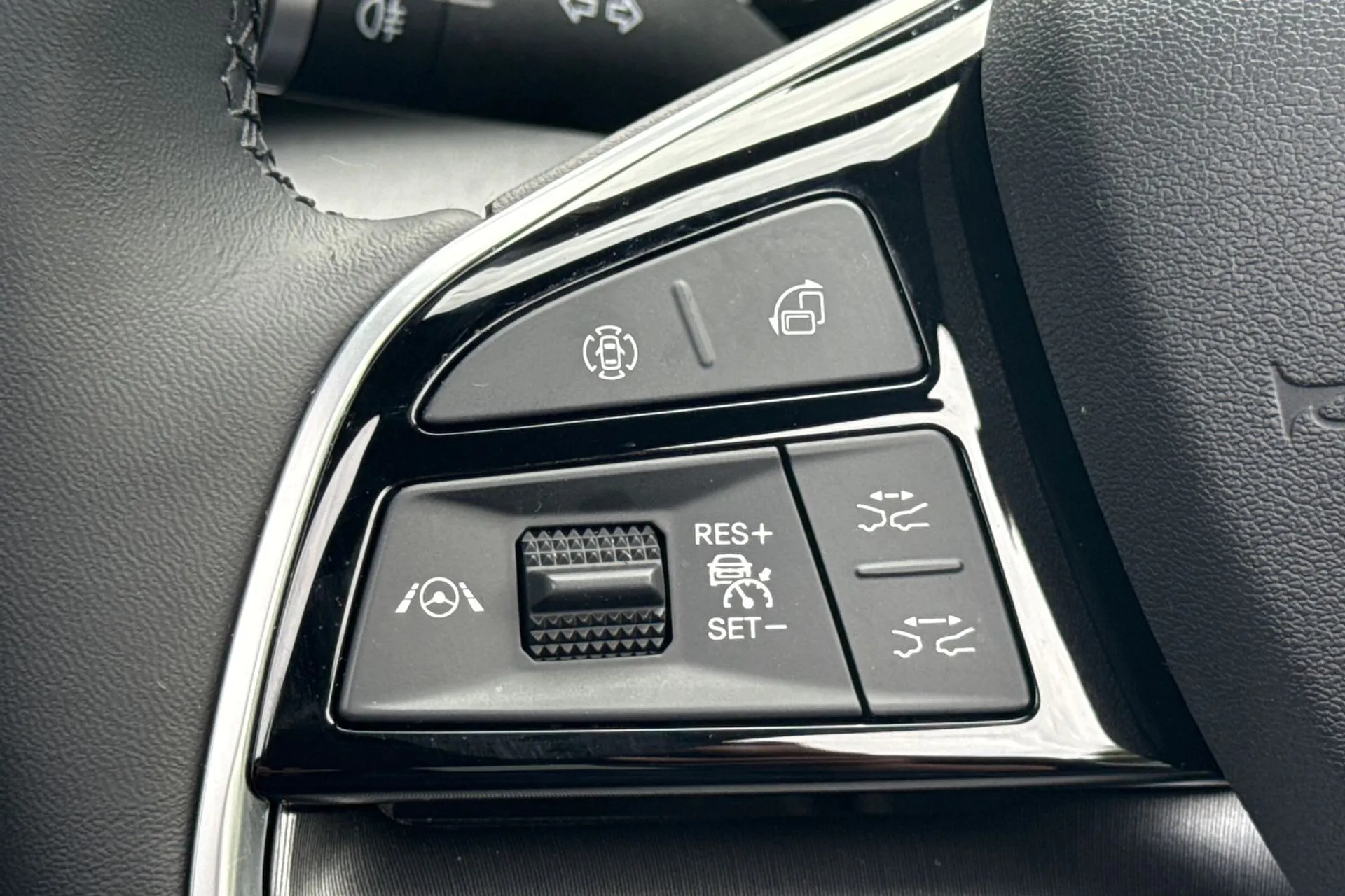 BYD SEAL U thumbnail image number 45
