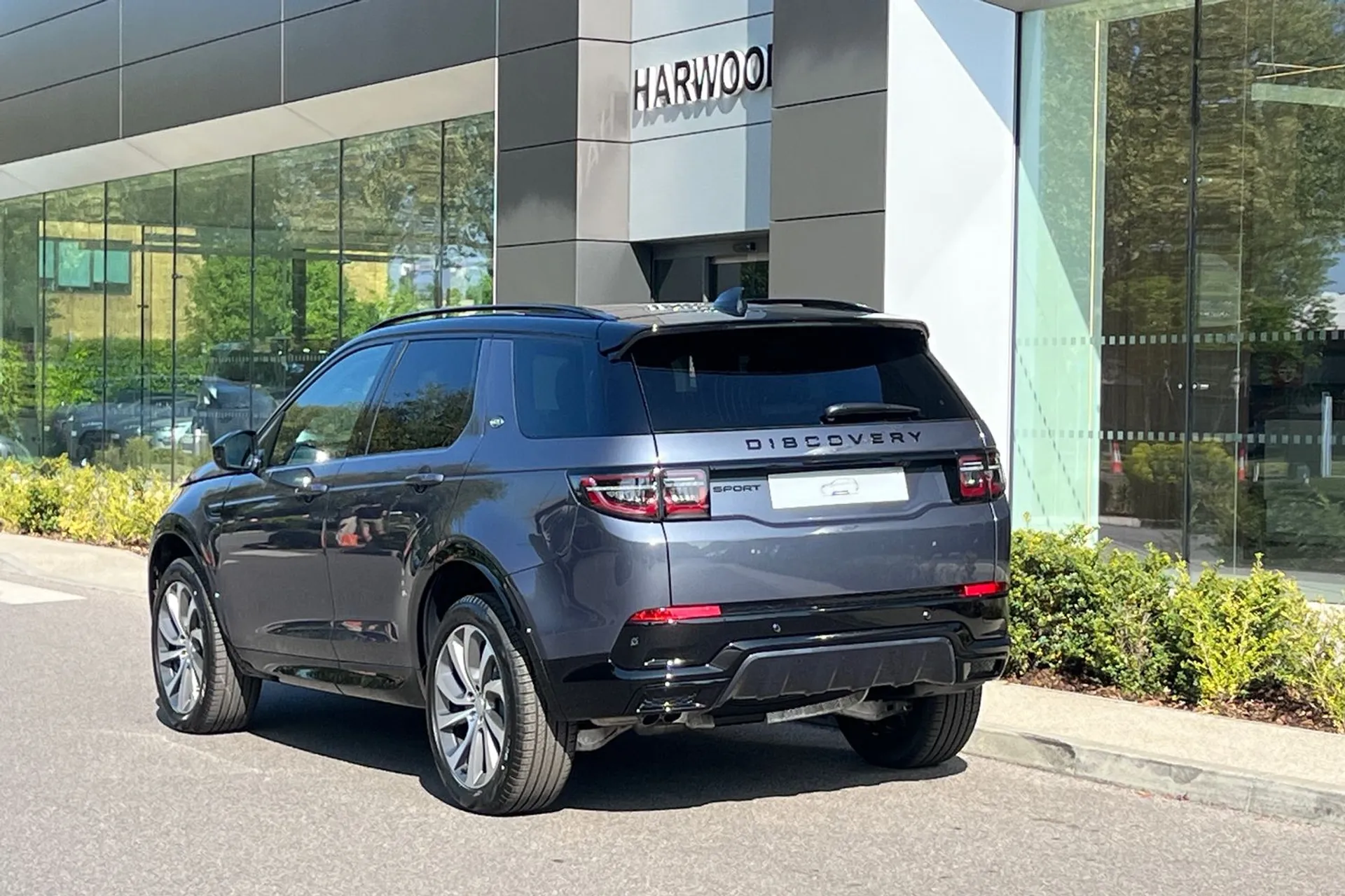 LAND ROVER DISCOVERY SPORT thumbnail image number 15