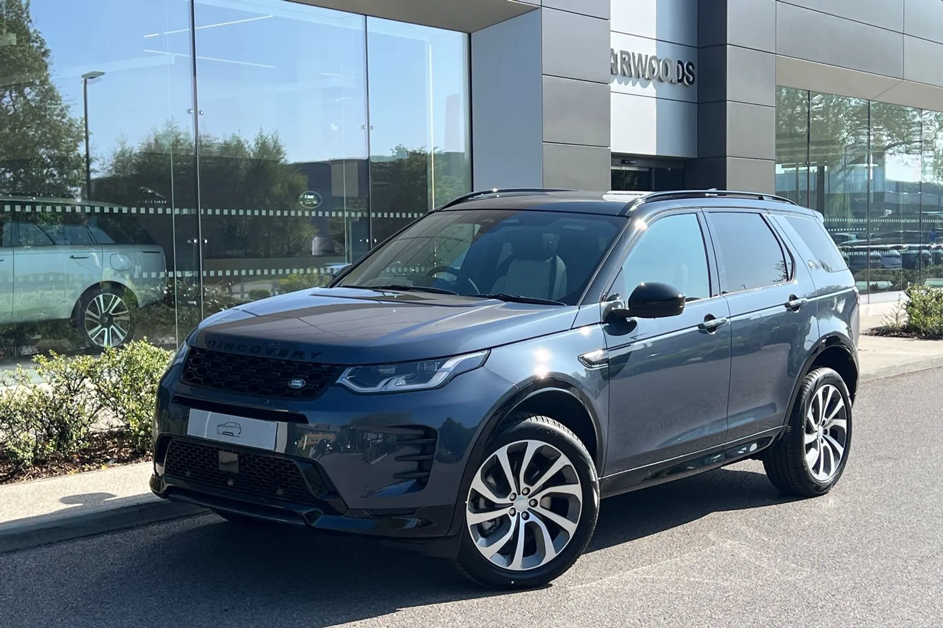 LAND ROVER DISCOVERY SPORT thumbnail image number 16