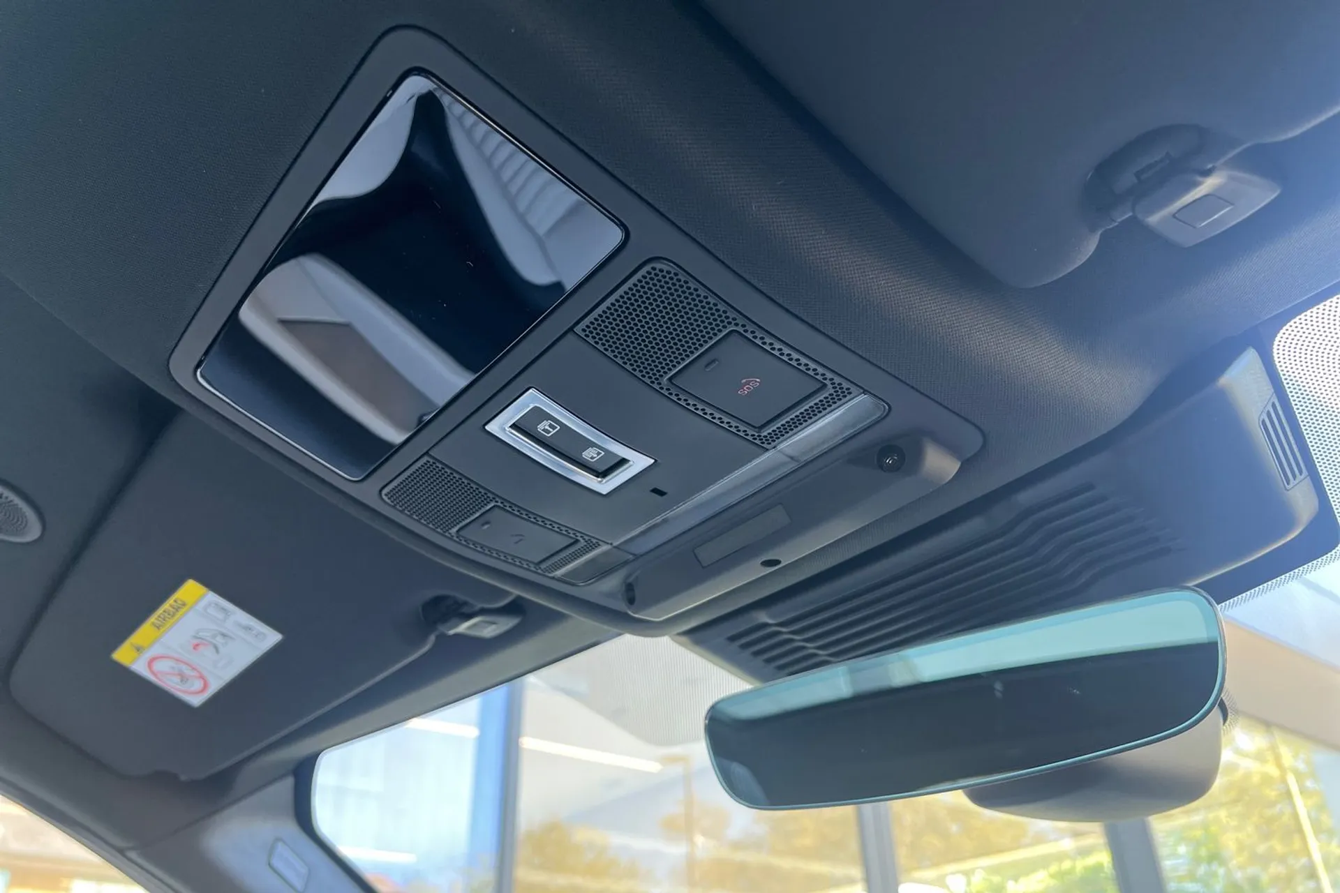 LAND ROVER DISCOVERY SPORT thumbnail image number 48