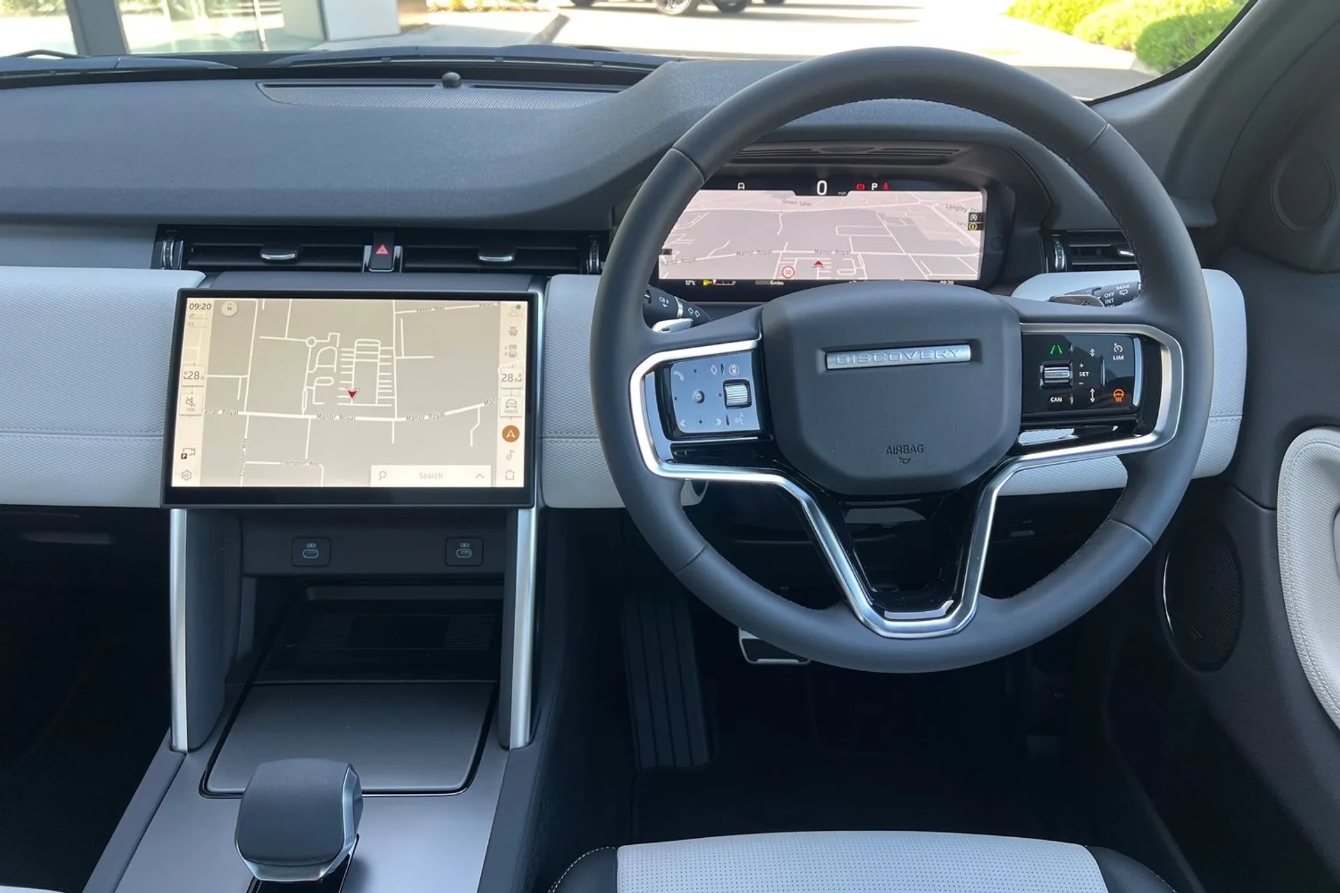 LAND ROVER DISCOVERY SPORT thumbnail image number 29