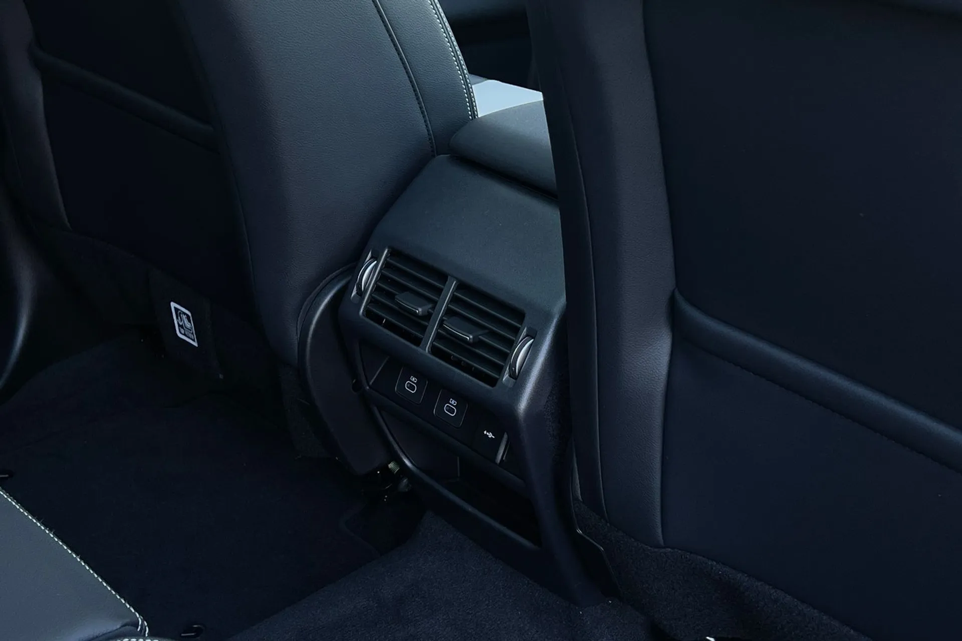 LAND ROVER DISCOVERY SPORT thumbnail image number 42