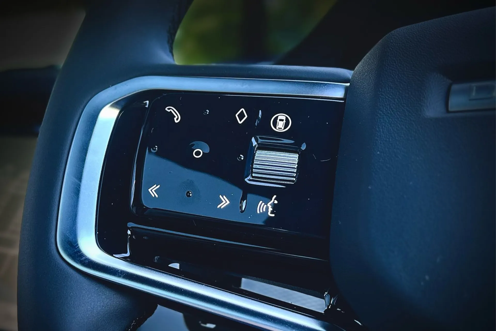 LAND ROVER DISCOVERY SPORT thumbnail image number 54