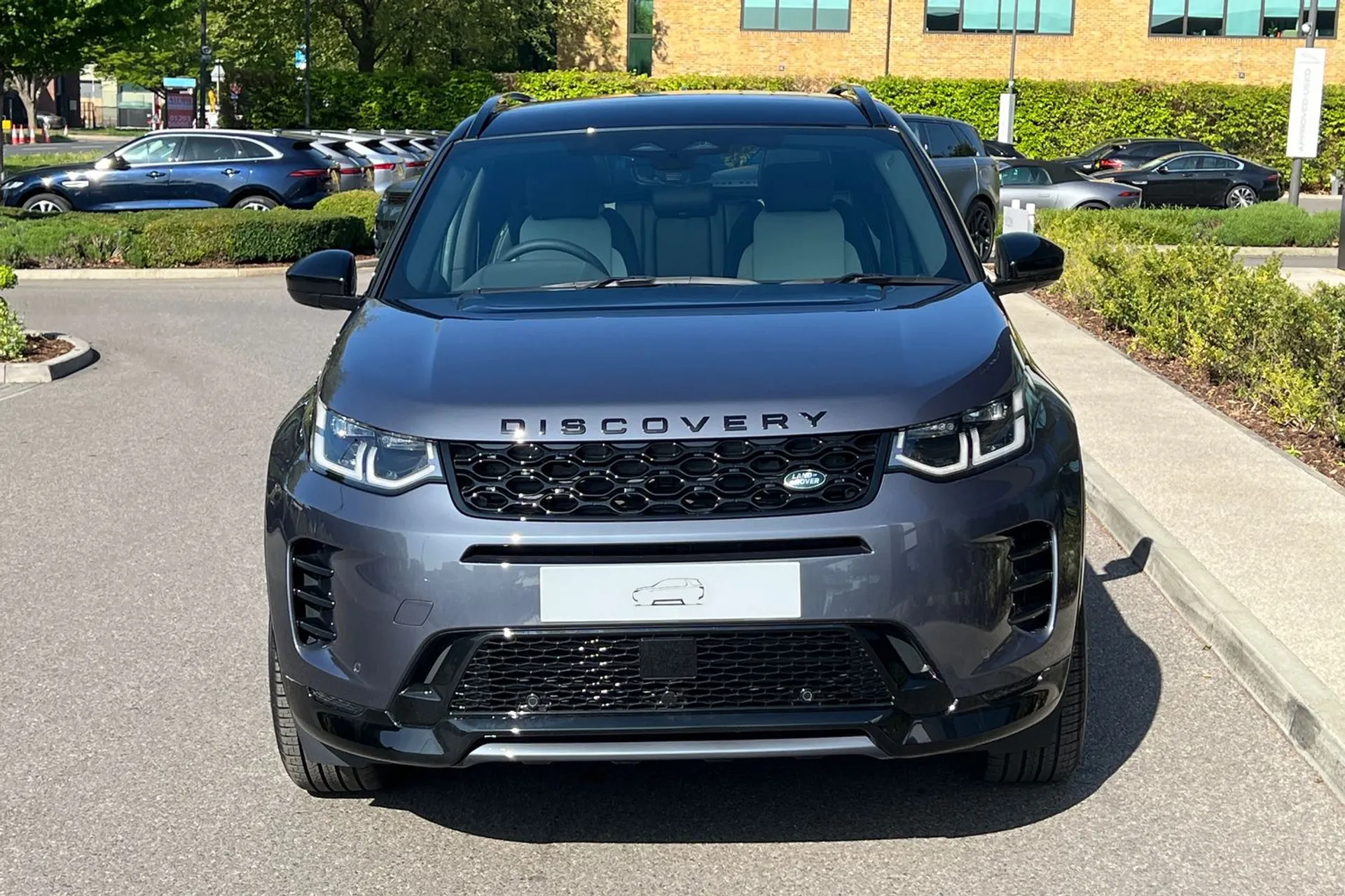 LAND ROVER DISCOVERY SPORT thumbnail image number 18