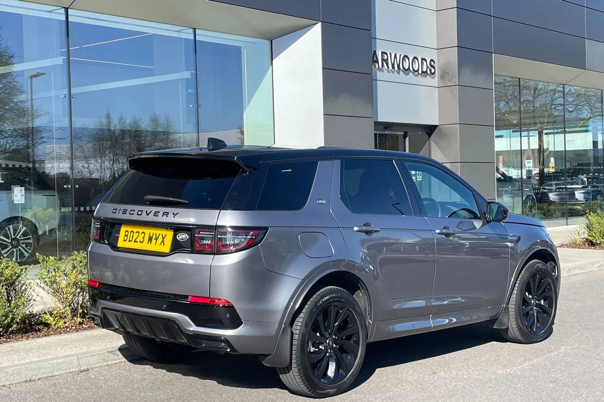 LAND ROVER DISCOVERY SPORT thumbnail image number 9