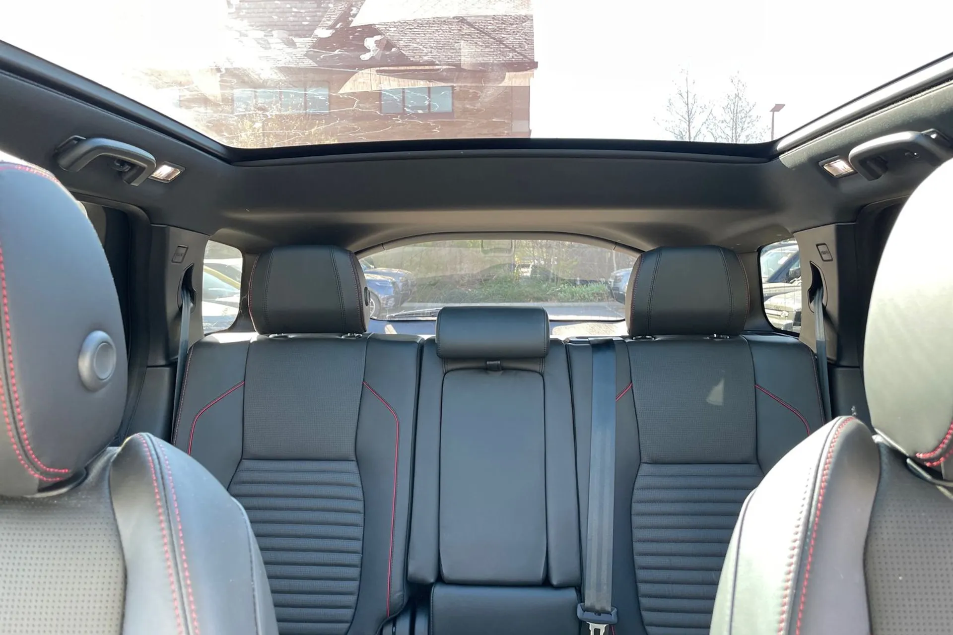 LAND ROVER DISCOVERY SPORT thumbnail image number 19