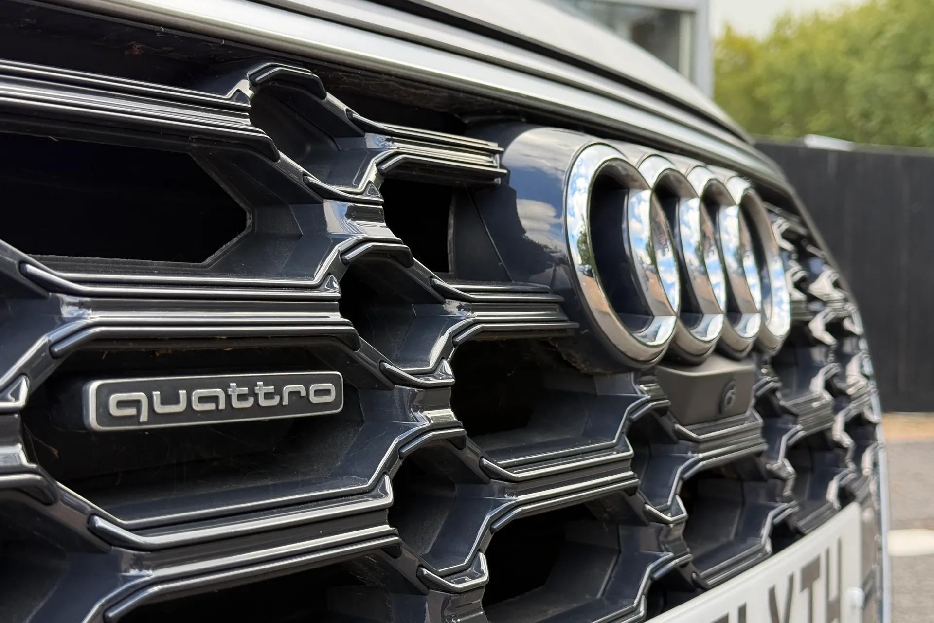 Audi Q5 thumbnail image number 7