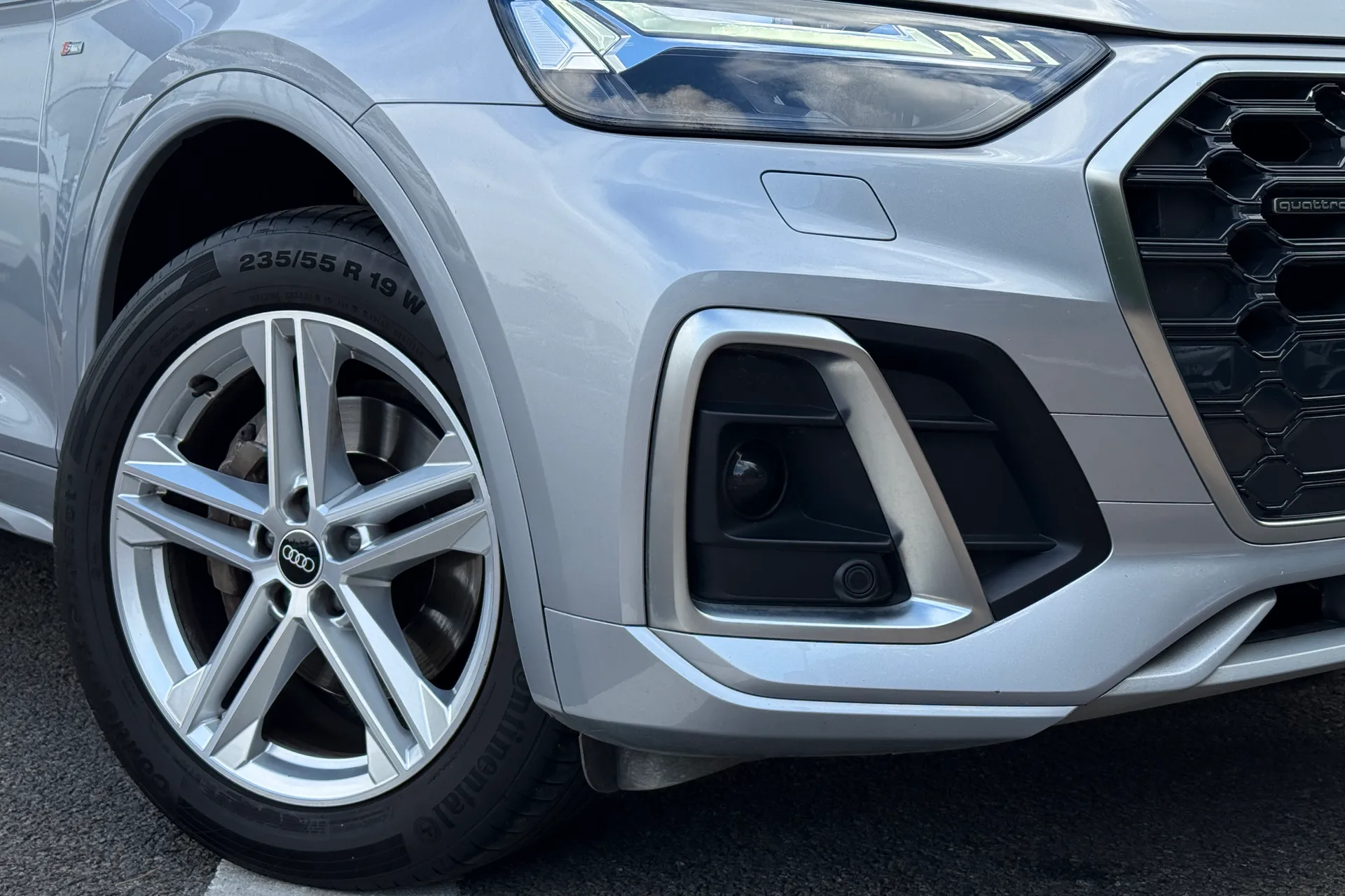 Audi Q5 thumbnail image number 6