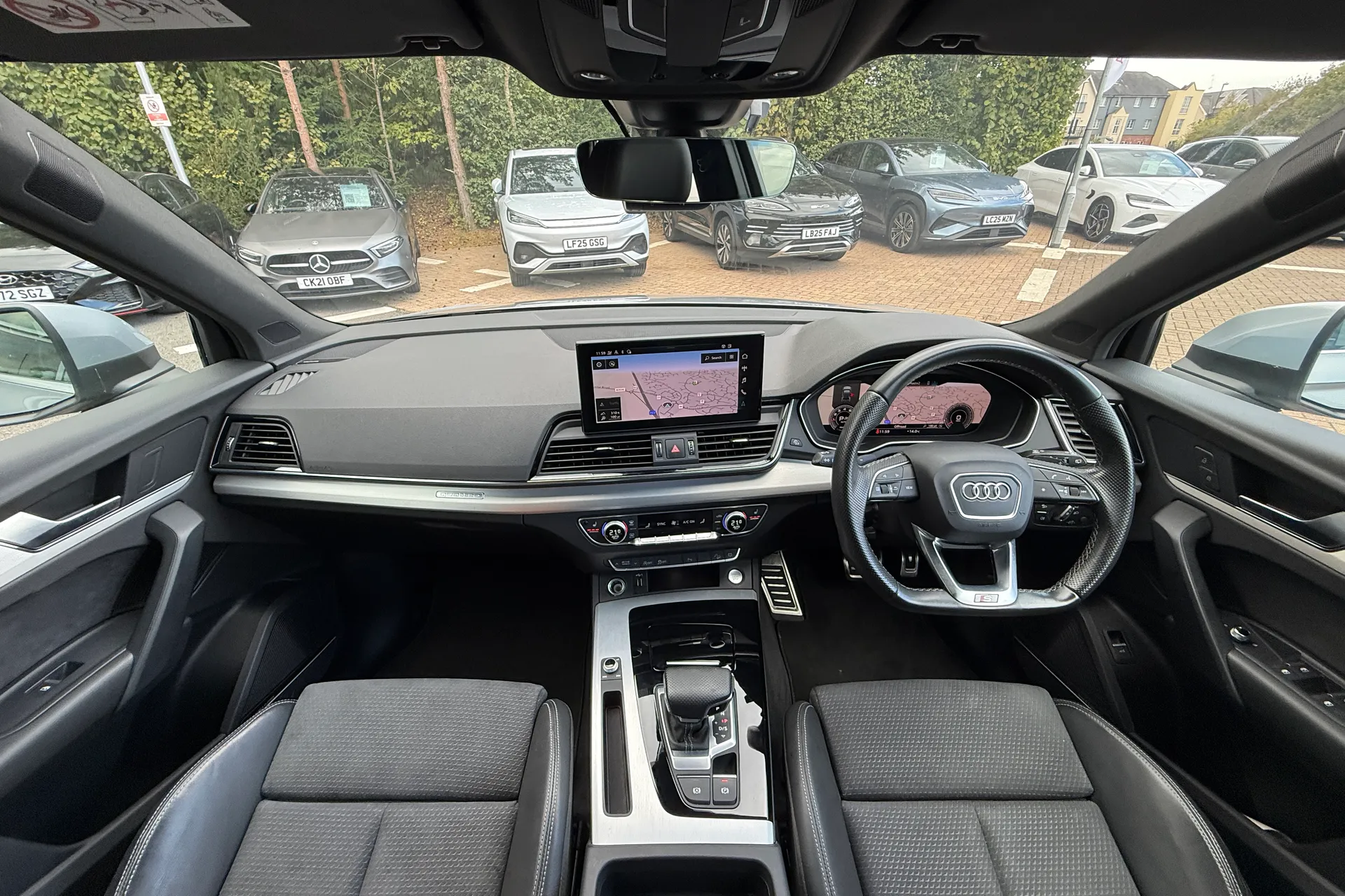 Audi Q5 thumbnail image number 3