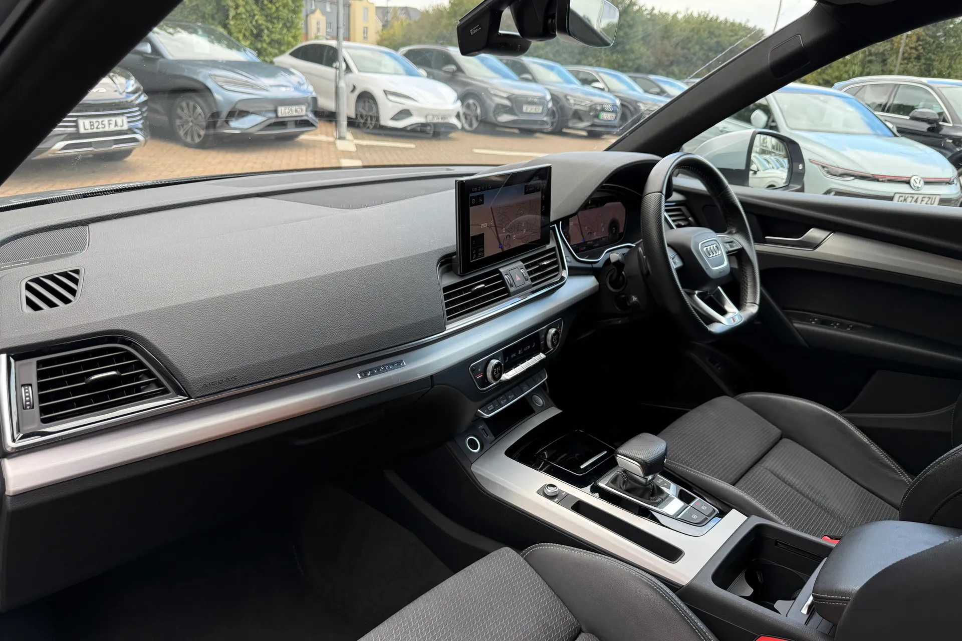 Audi Q5 thumbnail image number 58