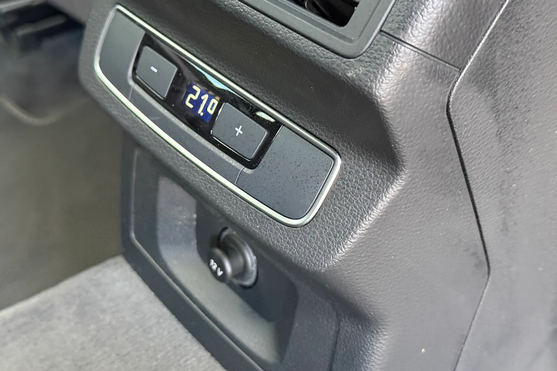 Audi Q5 thumbnail image number 40