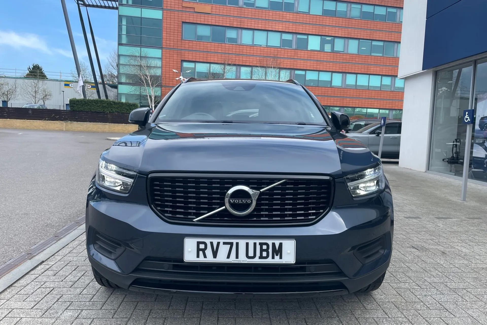 Volvo XC40 thumbnail image number 12