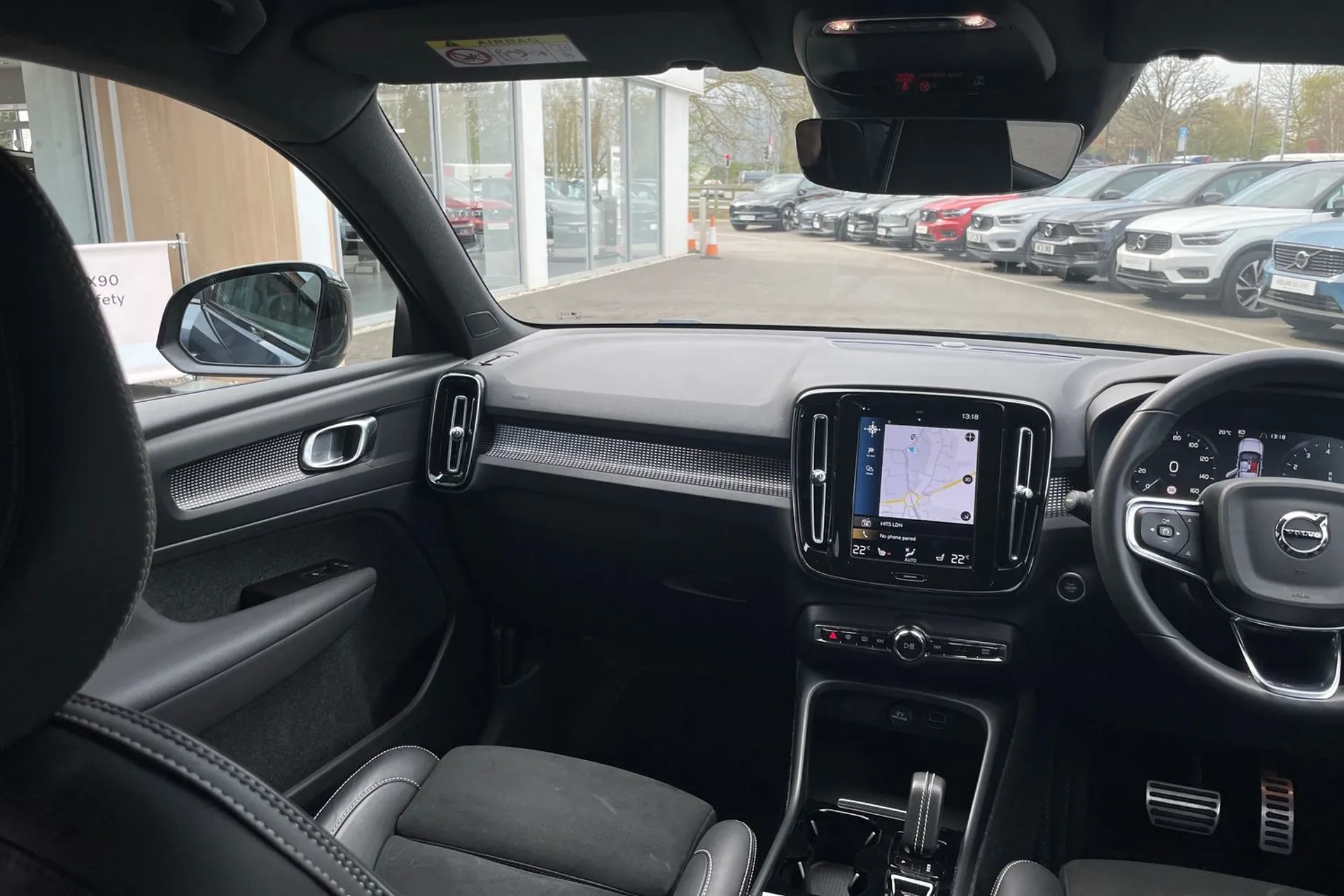 Volvo XC40 thumbnail image number 31