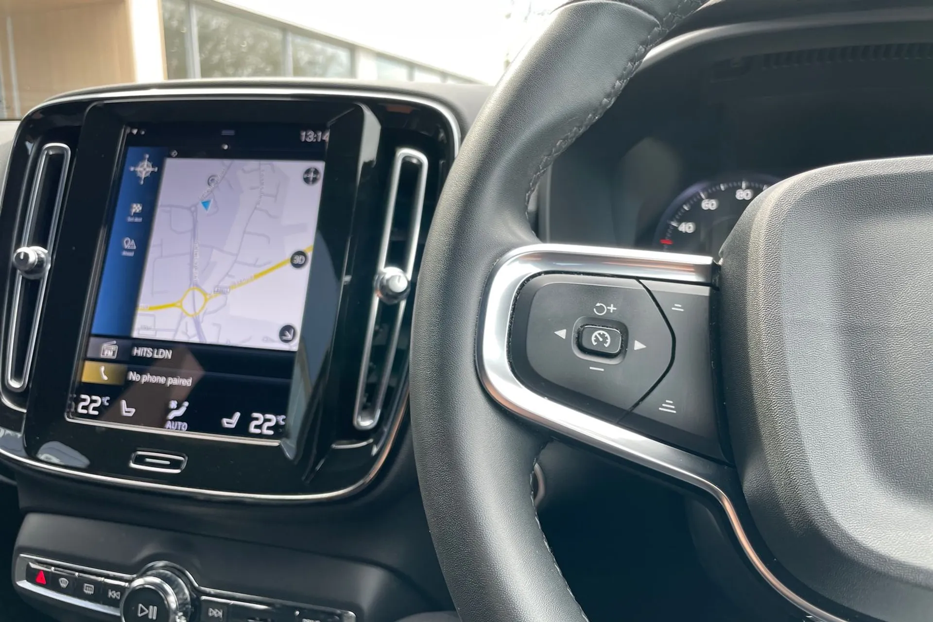 Volvo XC40 thumbnail image number 35
