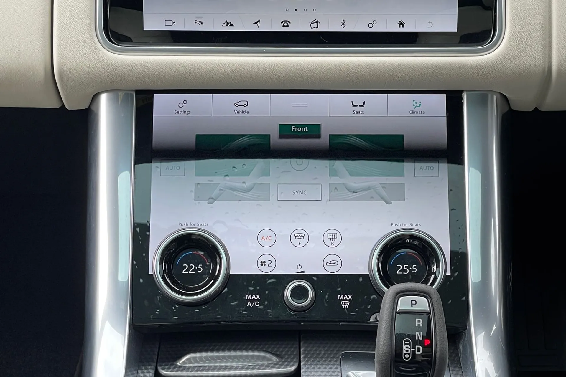 LAND ROVER RANGE ROVER SPORT thumbnail image number 16