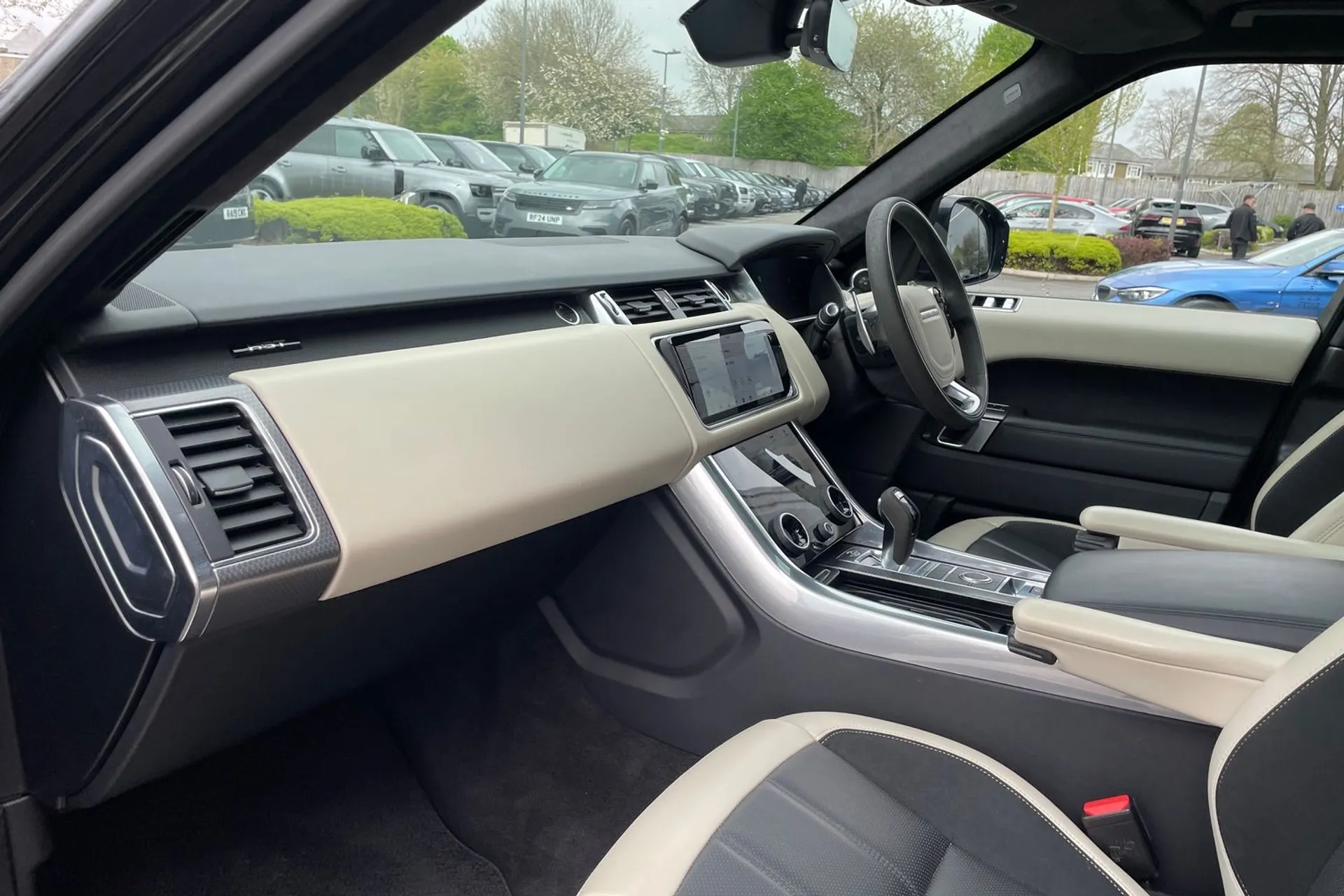 LAND ROVER RANGE ROVER SPORT thumbnail image number 52