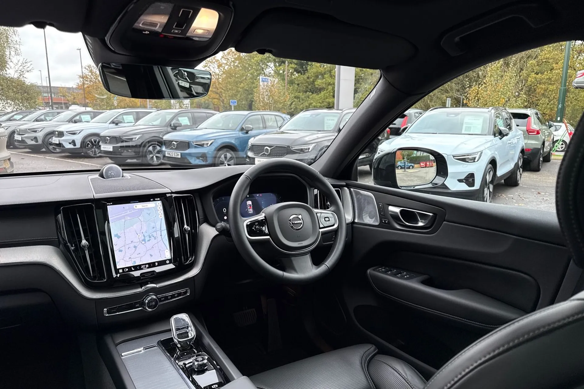 Volvo XC60 thumbnail image number 34